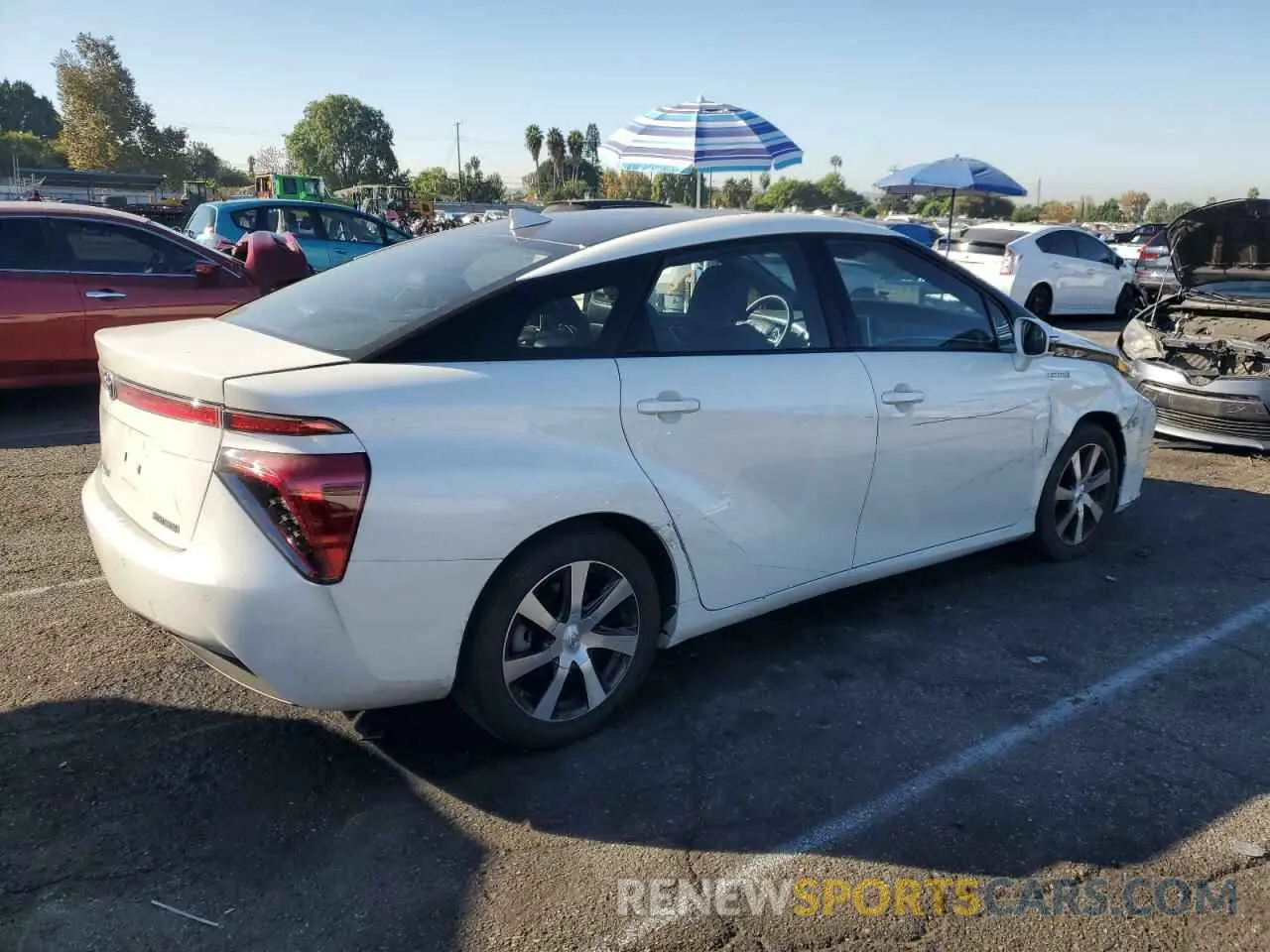 3 Photograph of a damaged car JTDBVRBD5LA008169 TOYOTA MIRAI 2020