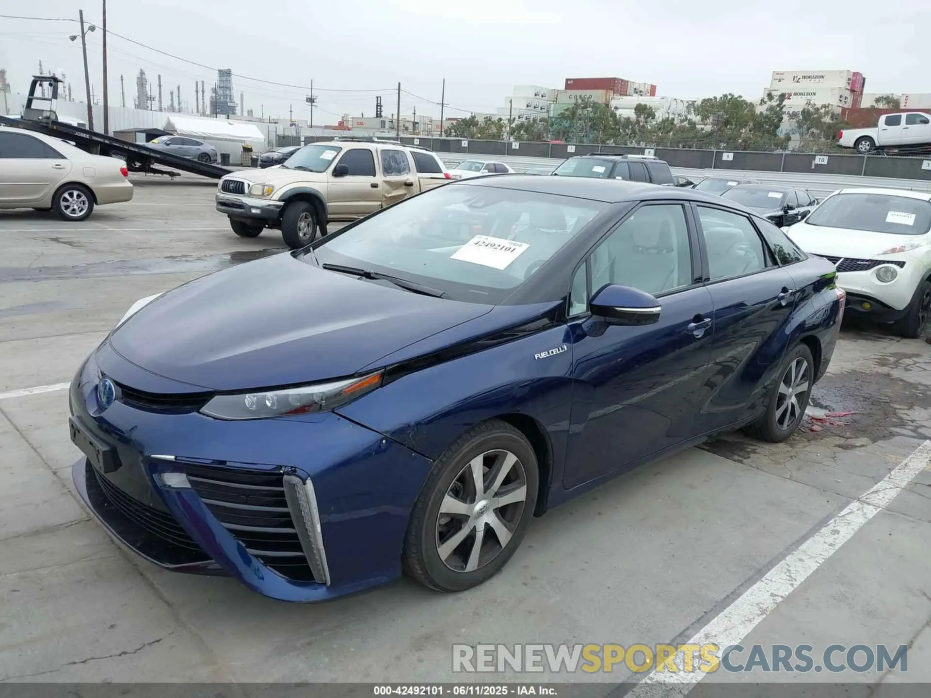 2 Photograph of a damaged car JTDBVRBDXLA008183 TOYOTA MIRAI 2020