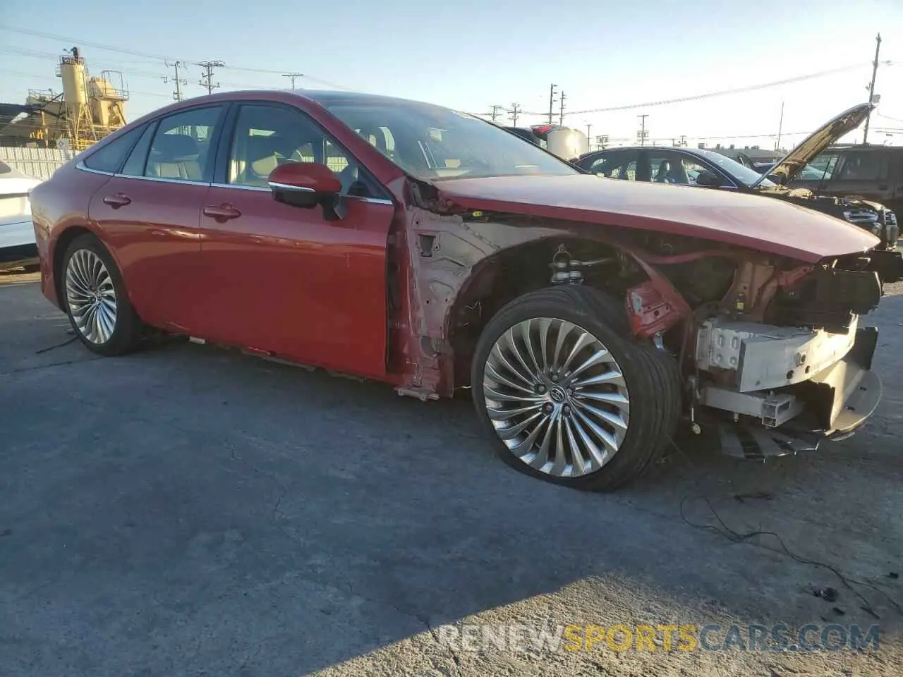 4 Photograph of a damaged car JTDAAAAA1MA001558 TOYOTA MIRAI 2021