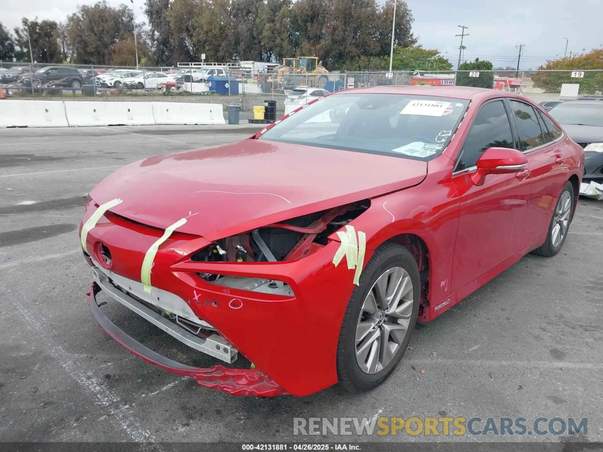 2 Photograph of a damaged car JTDAAAAA4MA001098 TOYOTA MIRAI 2021