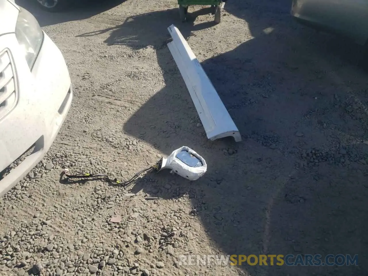 12 Photograph of a damaged car JTDAAAAA4MA001618 TOYOTA MIRAI 2021