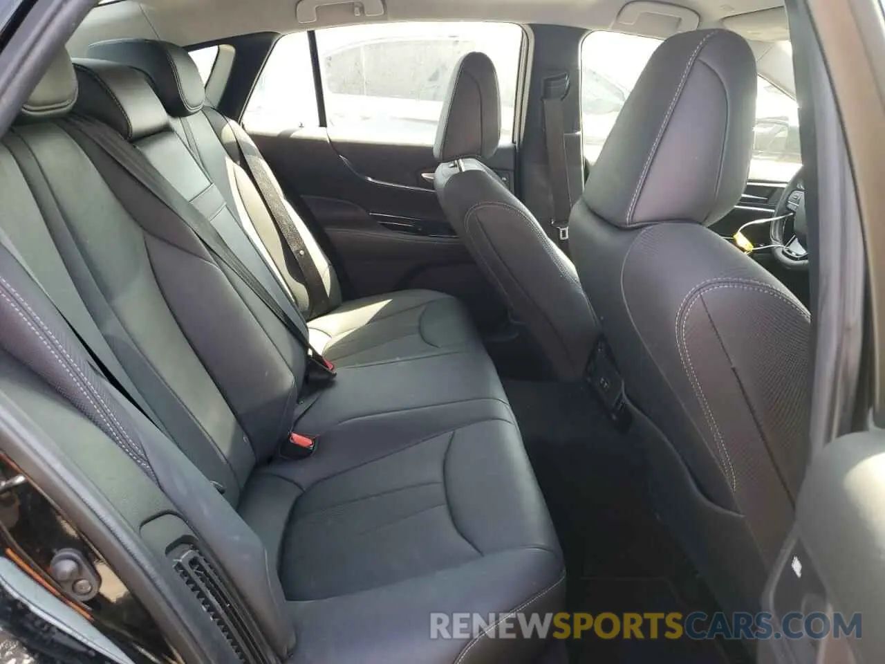 10 Photograph of a damaged car JTDAAAAA4MA001778 TOYOTA MIRAI 2021