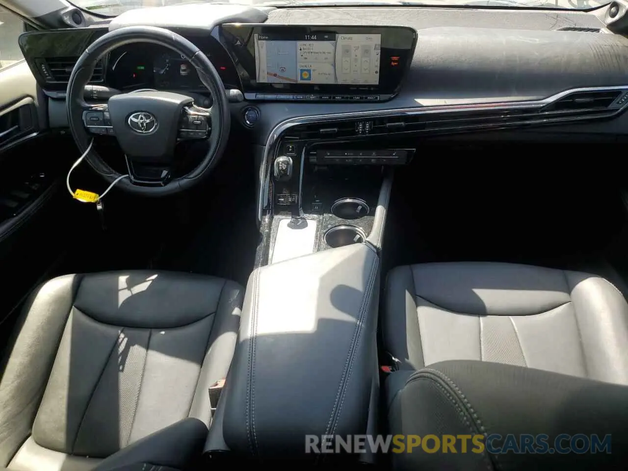 8 Photograph of a damaged car JTDAAAAA4MA001778 TOYOTA MIRAI 2021