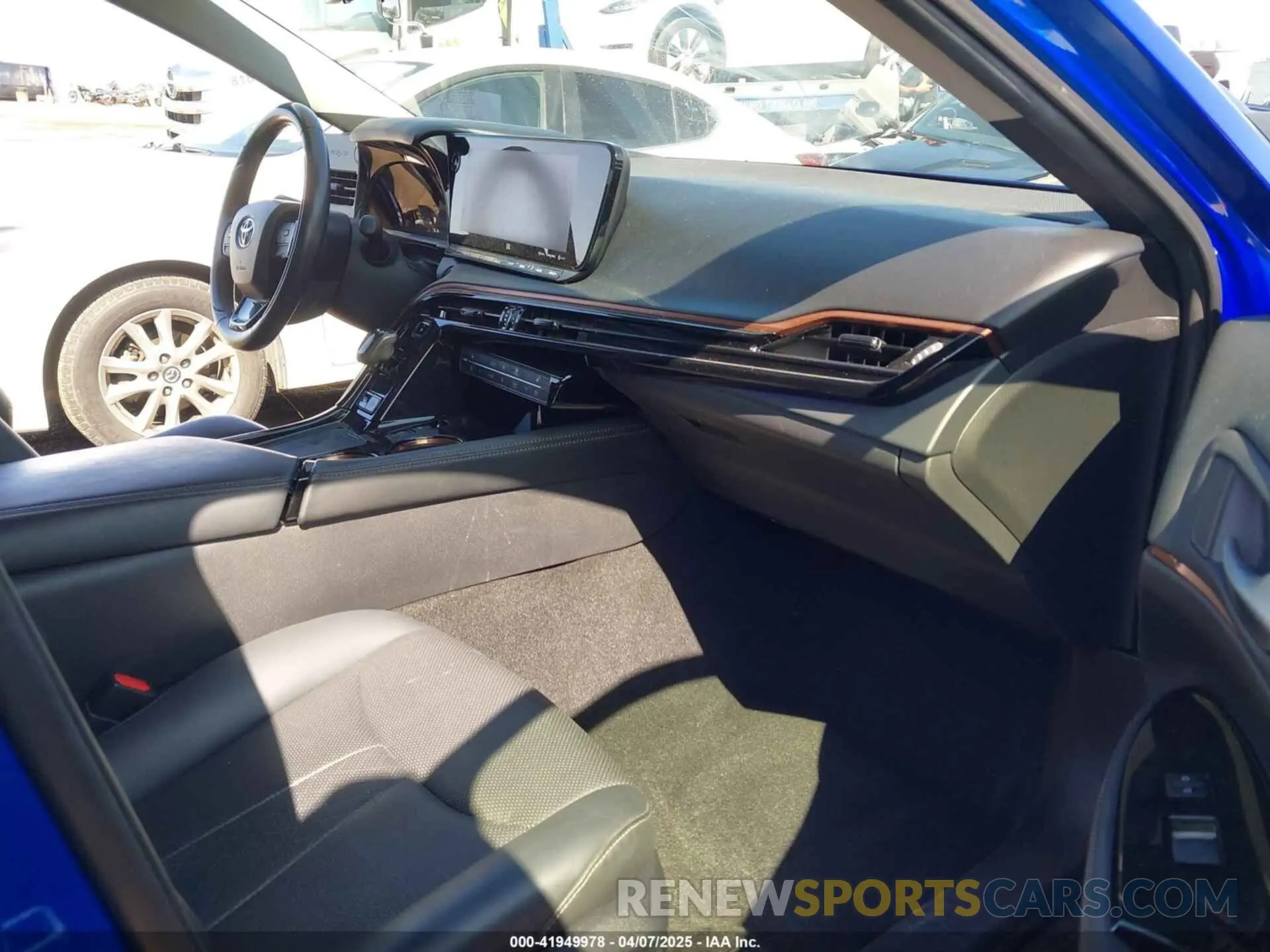 5 Photograph of a damaged car JTDAAAAA5MA001725 TOYOTA MIRAI 2021