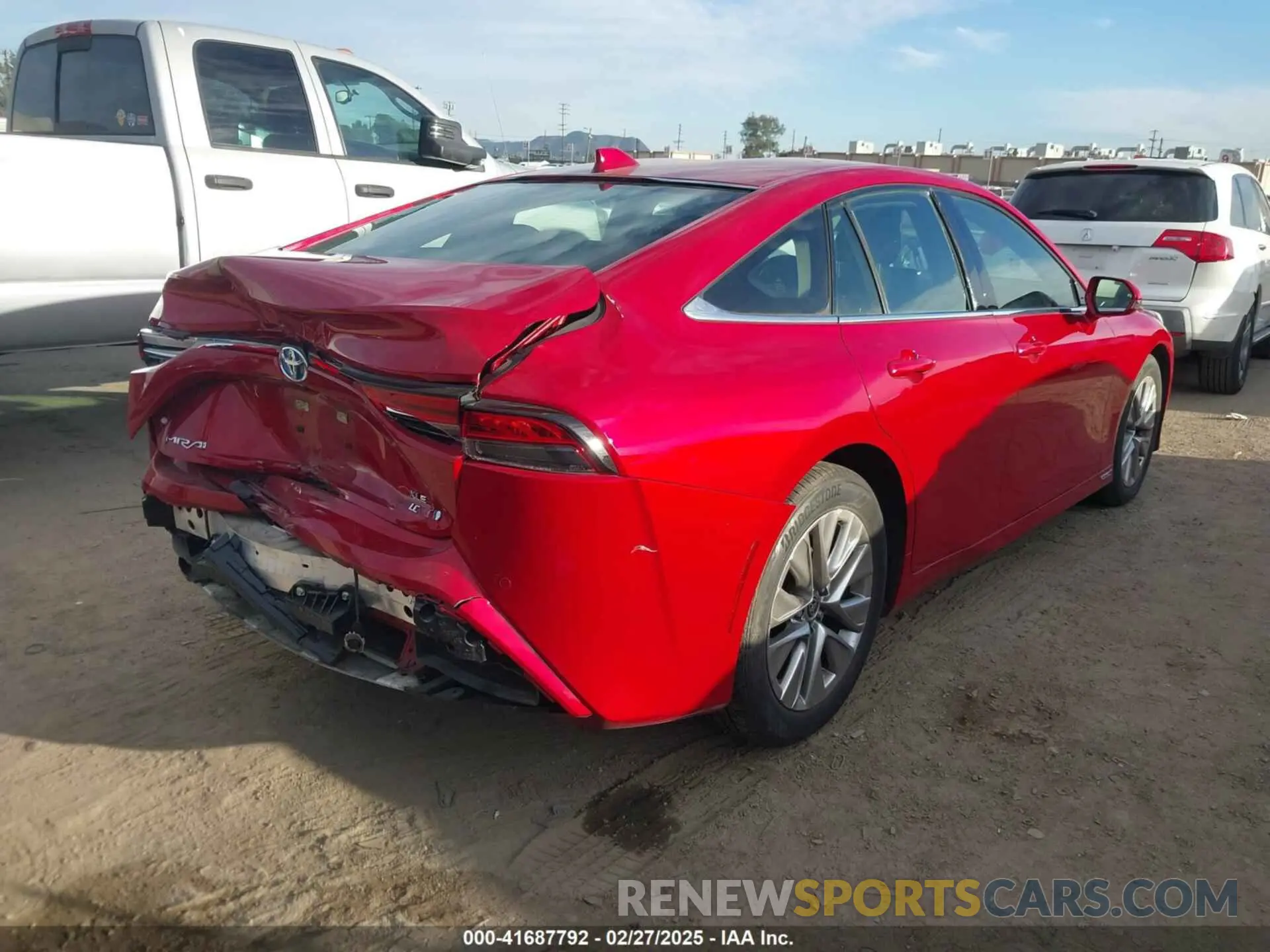 4 Photograph of a damaged car JTDAAAAA6MA002303 TOYOTA MIRAI 2021