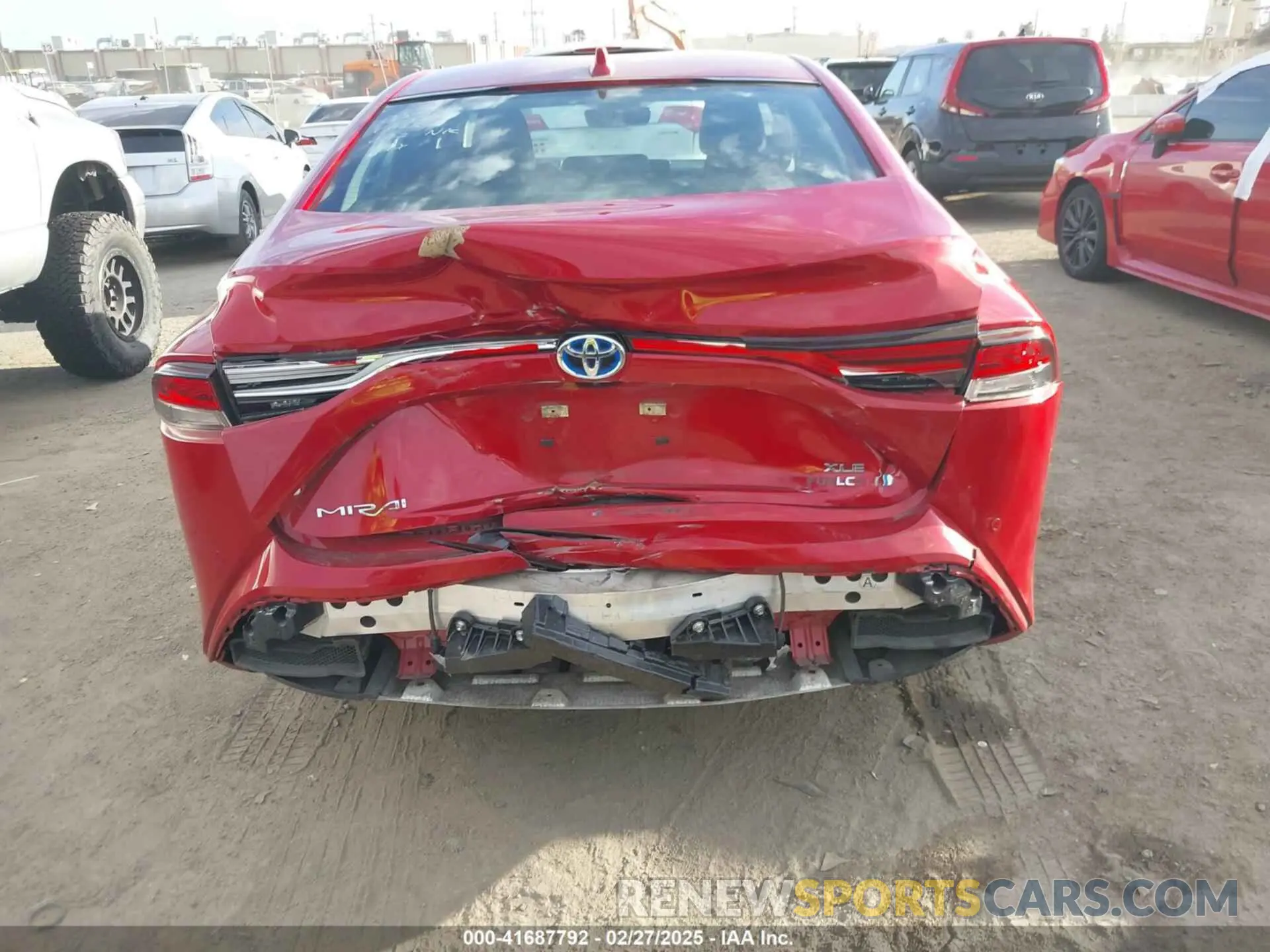 6 Photograph of a damaged car JTDAAAAA6MA002303 TOYOTA MIRAI 2021