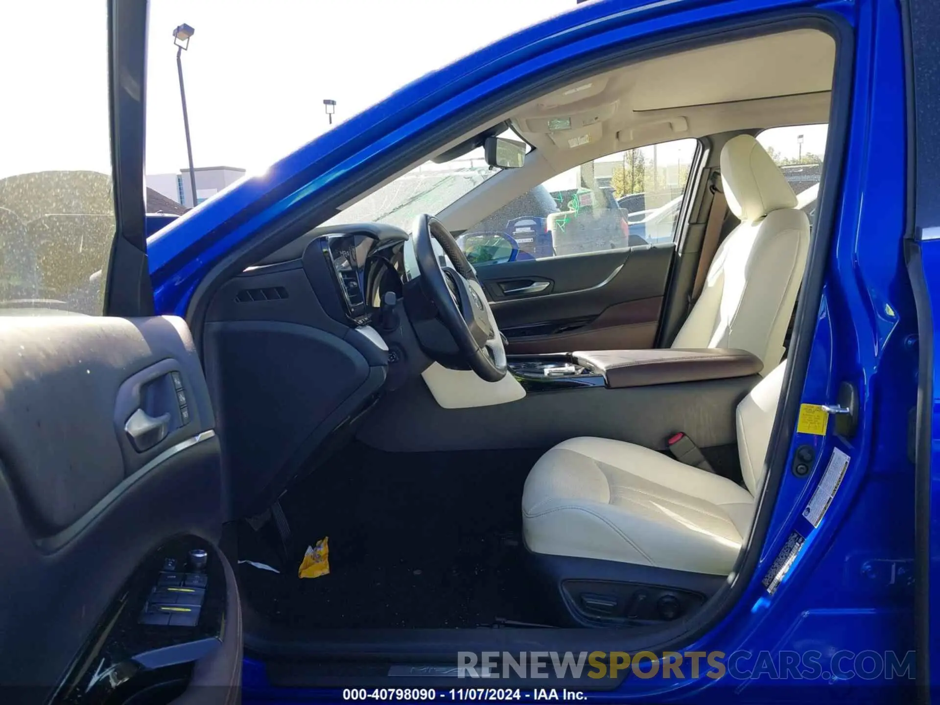 5 Photograph of a damaged car JTDAAAAA9MA001856 TOYOTA MIRAI 2021