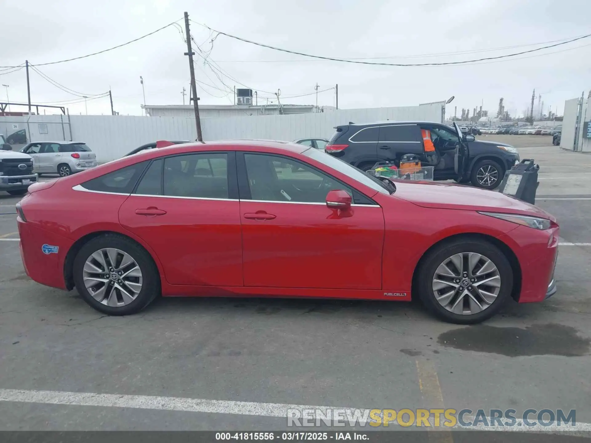 13 Photograph of a damaged car JTDAAAAA9MA003137 TOYOTA MIRAI 2021