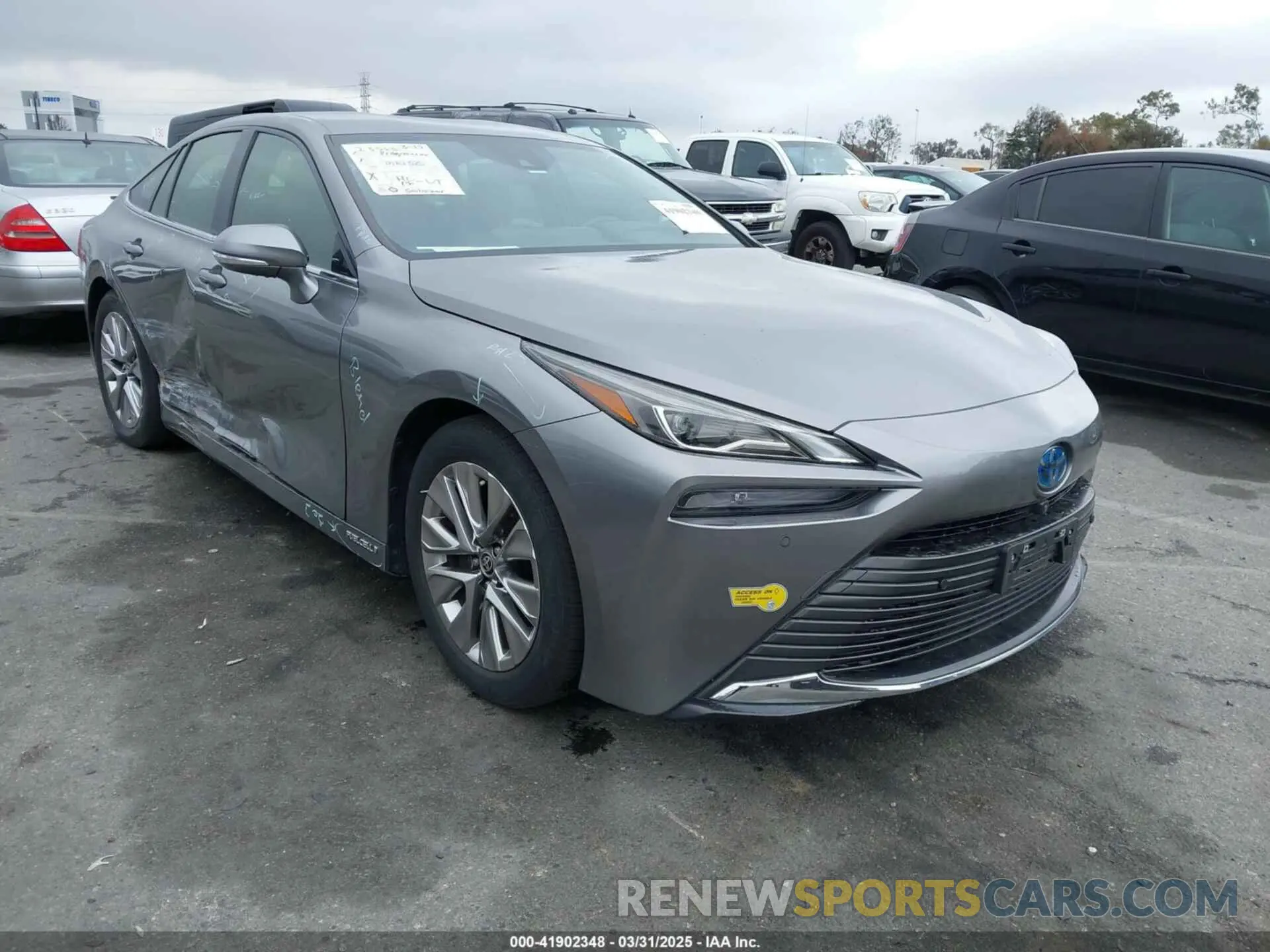1 Photograph of a damaged car JTDAAAAA0NA004985 TOYOTA MIRAI 2022