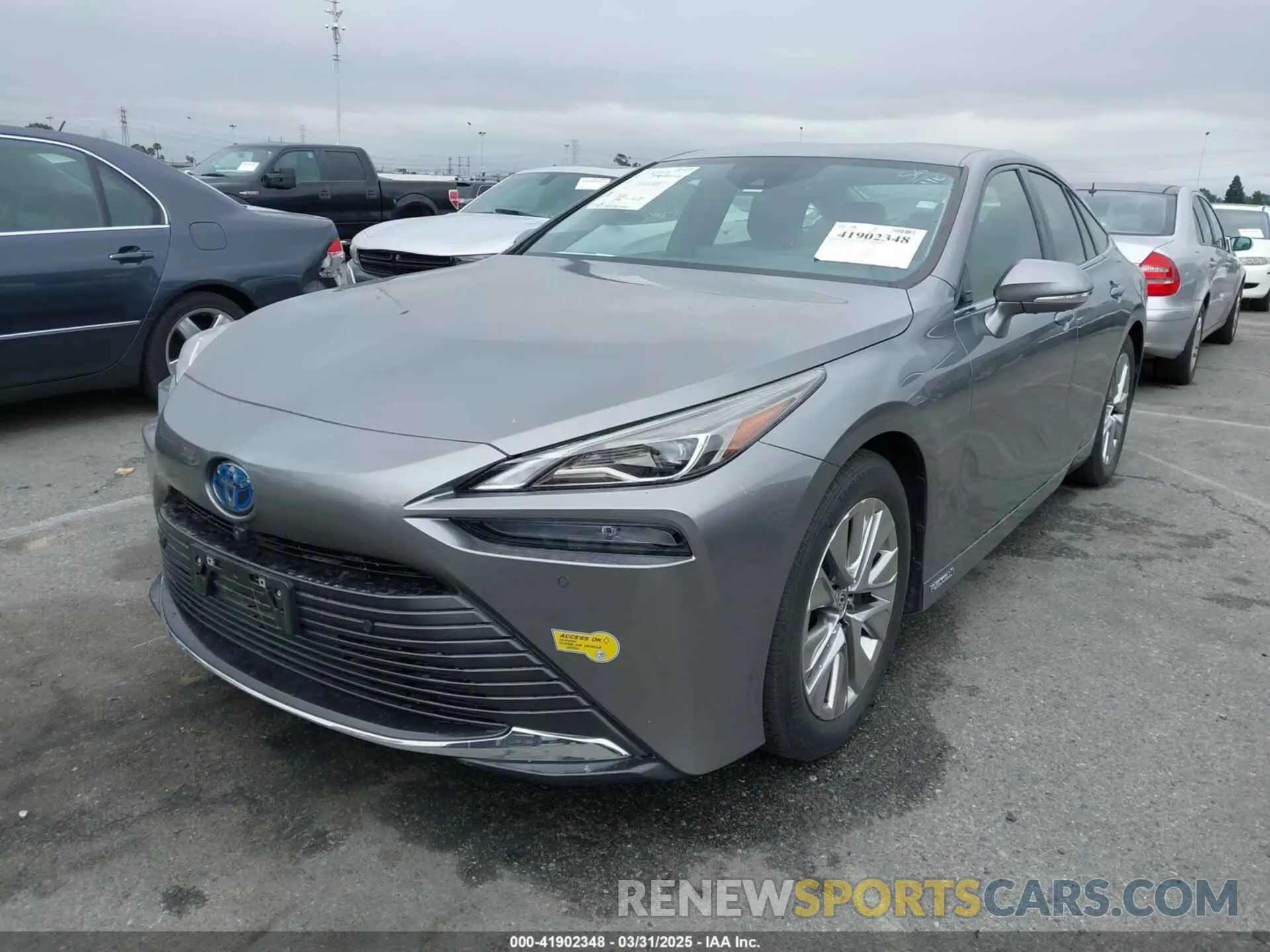 2 Photograph of a damaged car JTDAAAAA0NA004985 TOYOTA MIRAI 2022