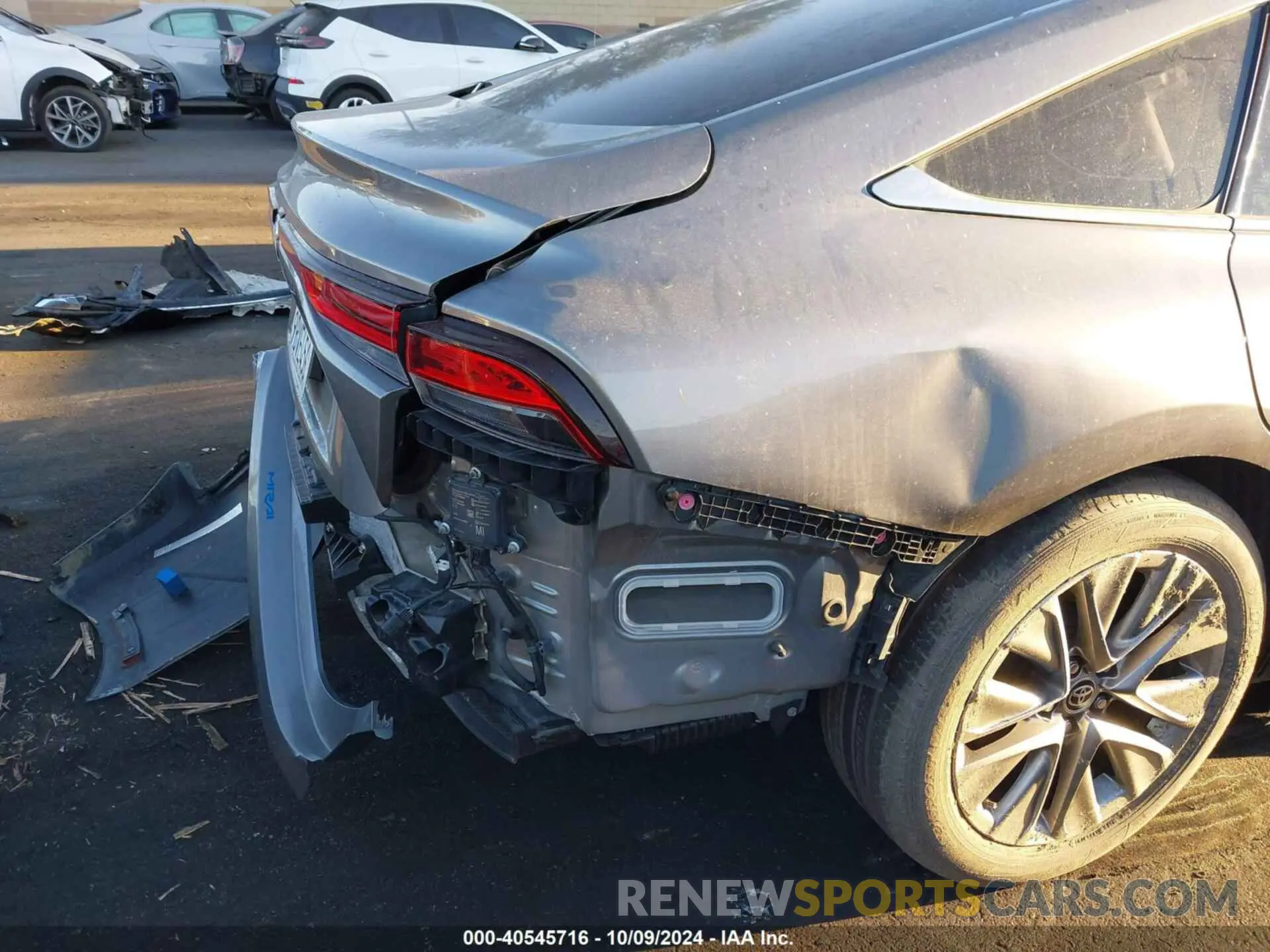 12 Photograph of a damaged car JTDAAAAA1NA005756 TOYOTA MIRAI 2022