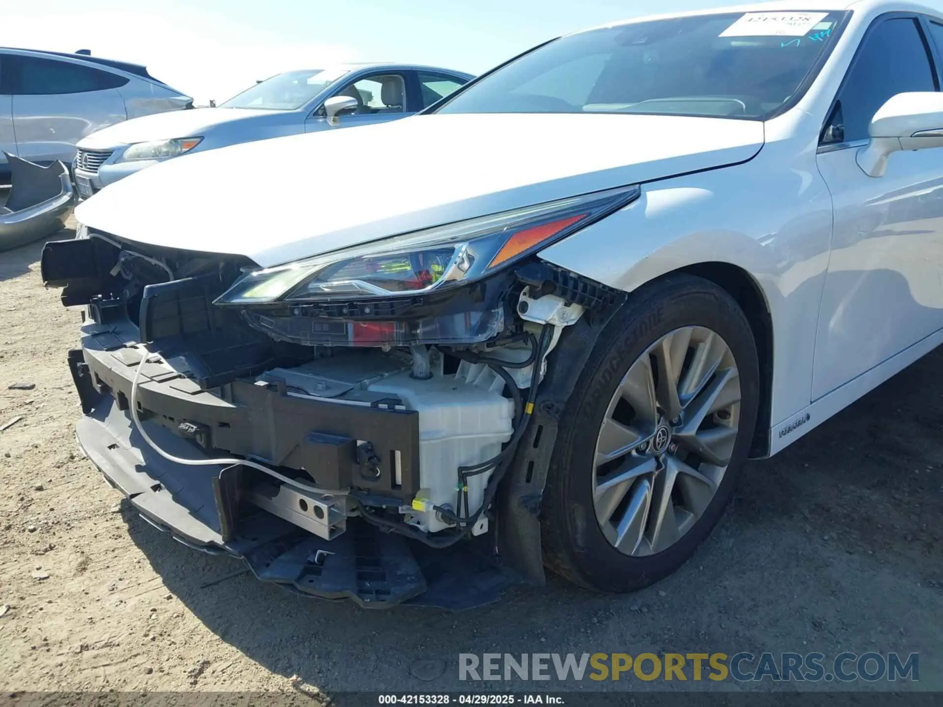 19 Photograph of a damaged car JTDAAAAA3NA006584 TOYOTA MIRAI 2022
