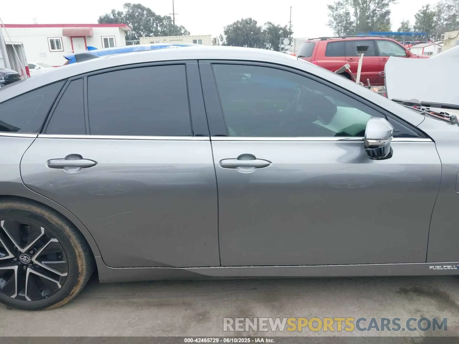 14 Photograph of a damaged car JTDAAAAA5NA005467 TOYOTA MIRAI 2022