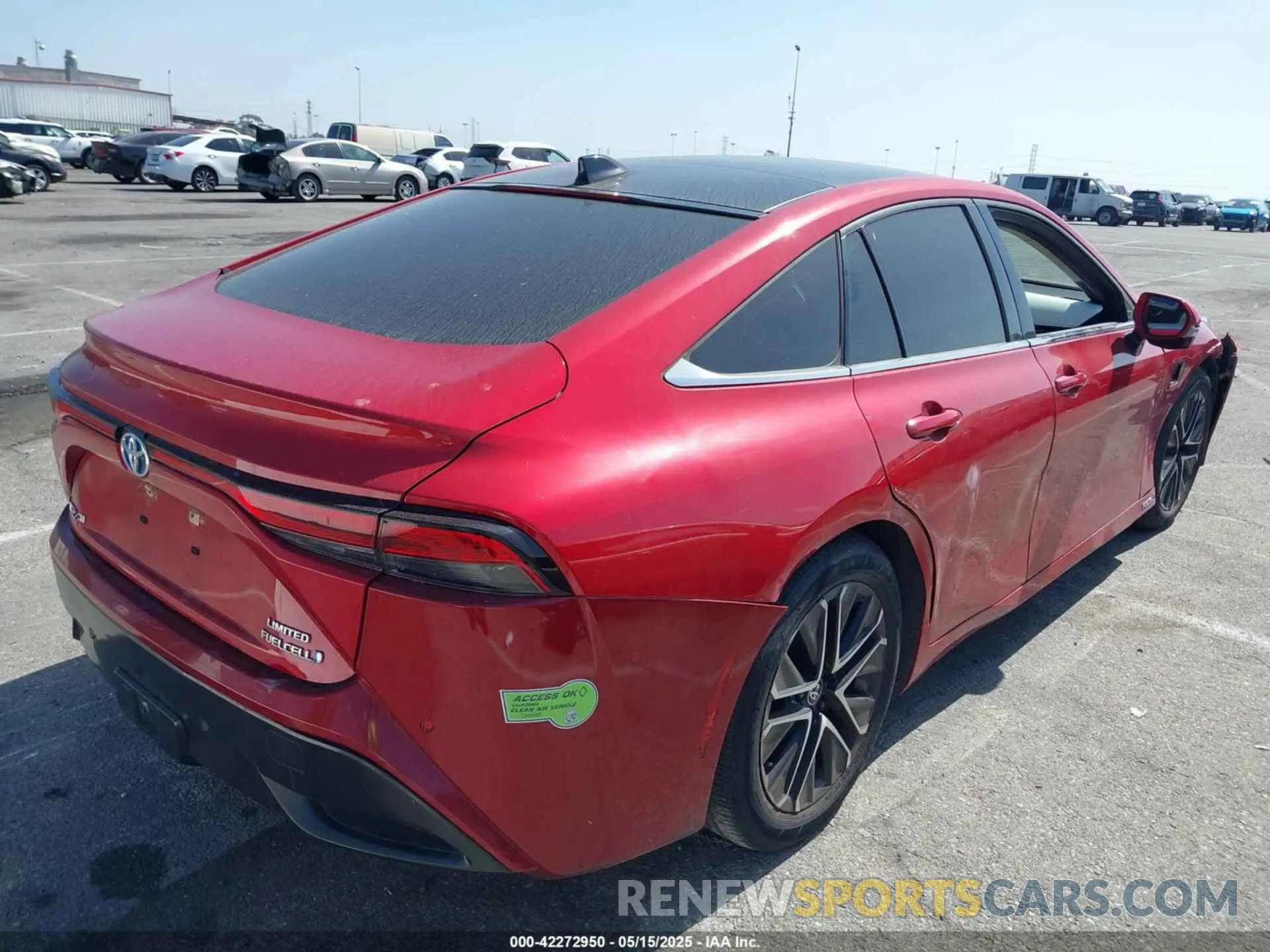 4 Photograph of a damaged car JTDAAAAA6NA004649 TOYOTA MIRAI 2022