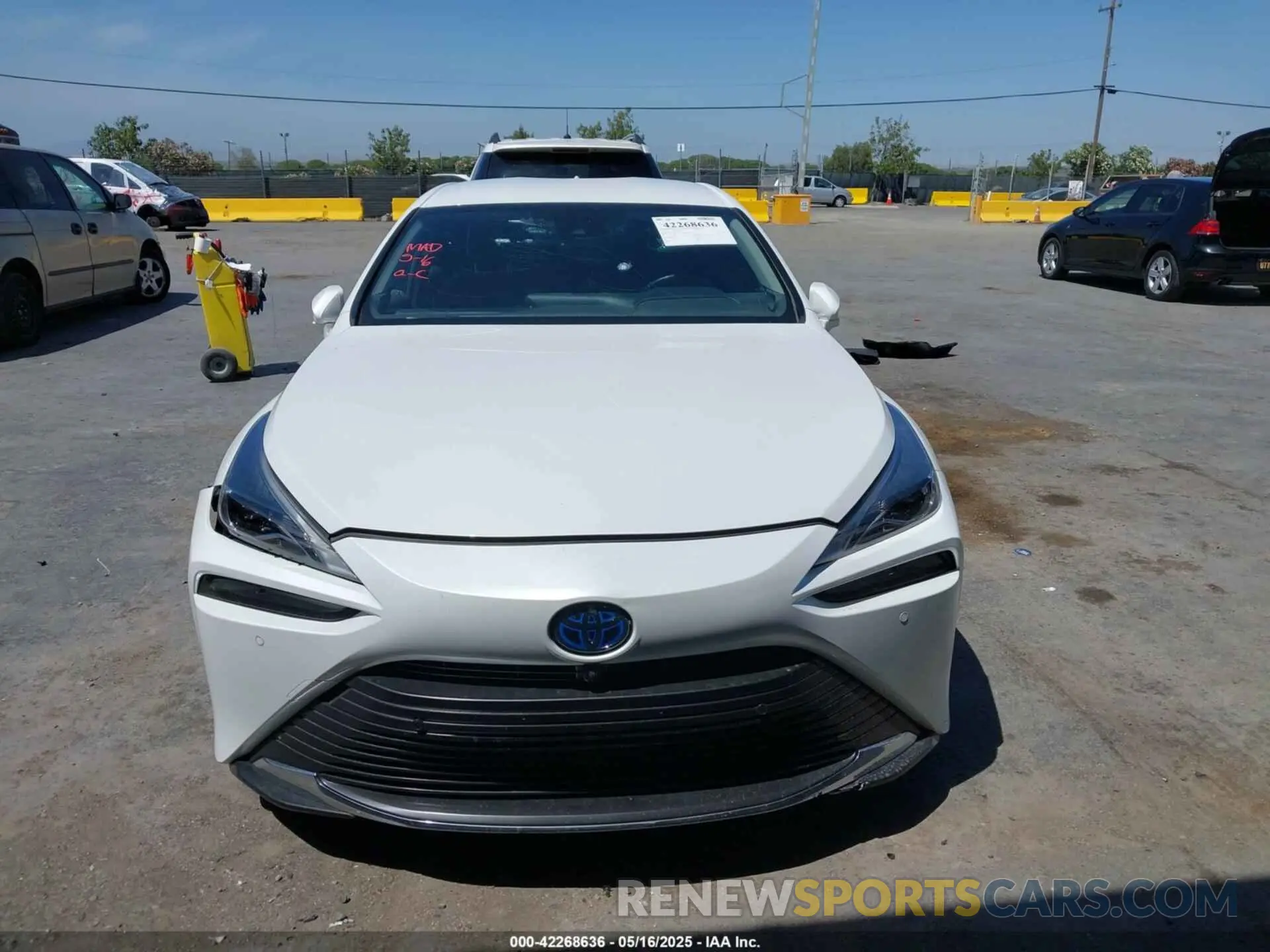 12 Photograph of a damaged car JTDAAAAA8NA005334 TOYOTA MIRAI 2022