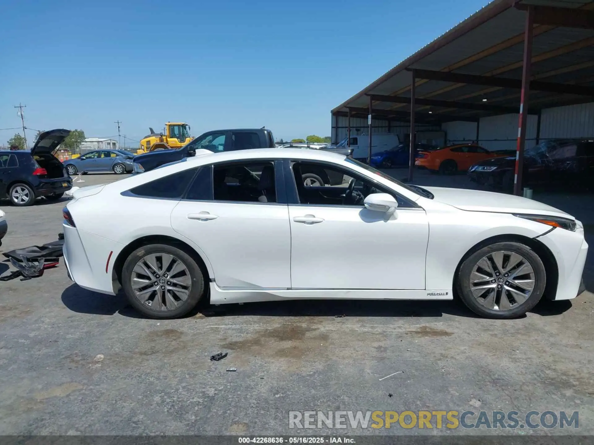 13 Photograph of a damaged car JTDAAAAA8NA005334 TOYOTA MIRAI 2022
