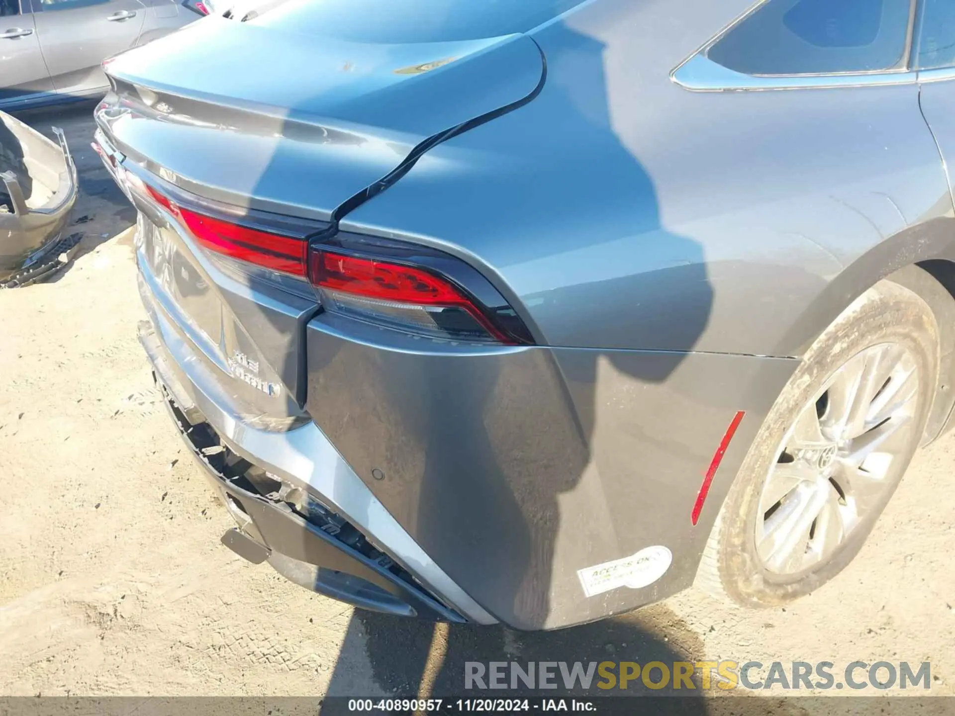 19 Photograph of a damaged car JTDAAAAAXNA005593 TOYOTA MIRAI 2022