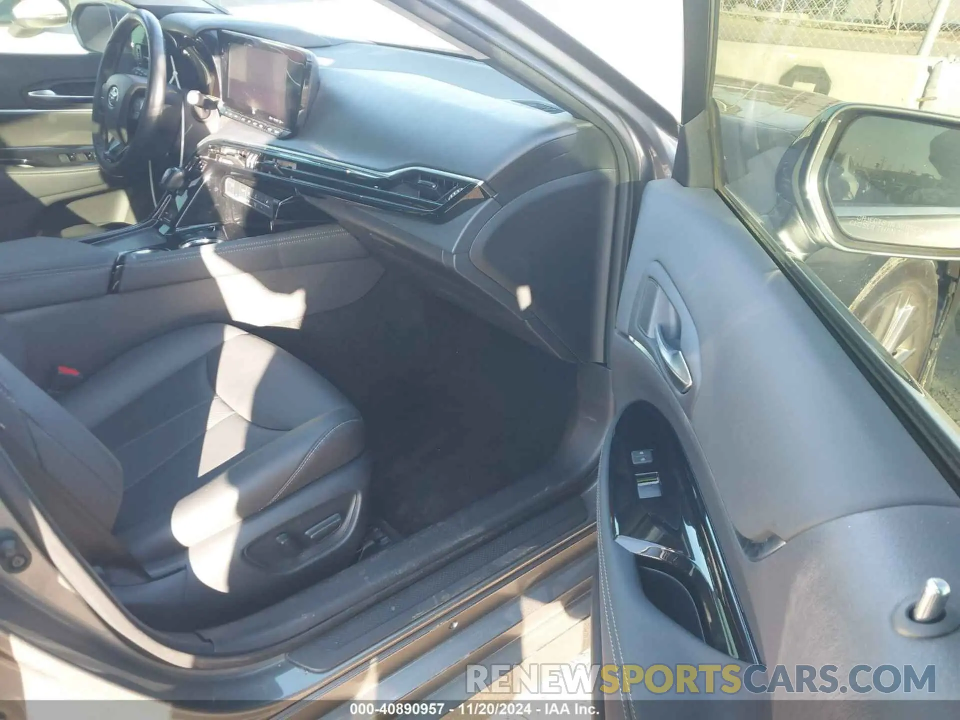 5 Photograph of a damaged car JTDAAAAAXNA005593 TOYOTA MIRAI 2022