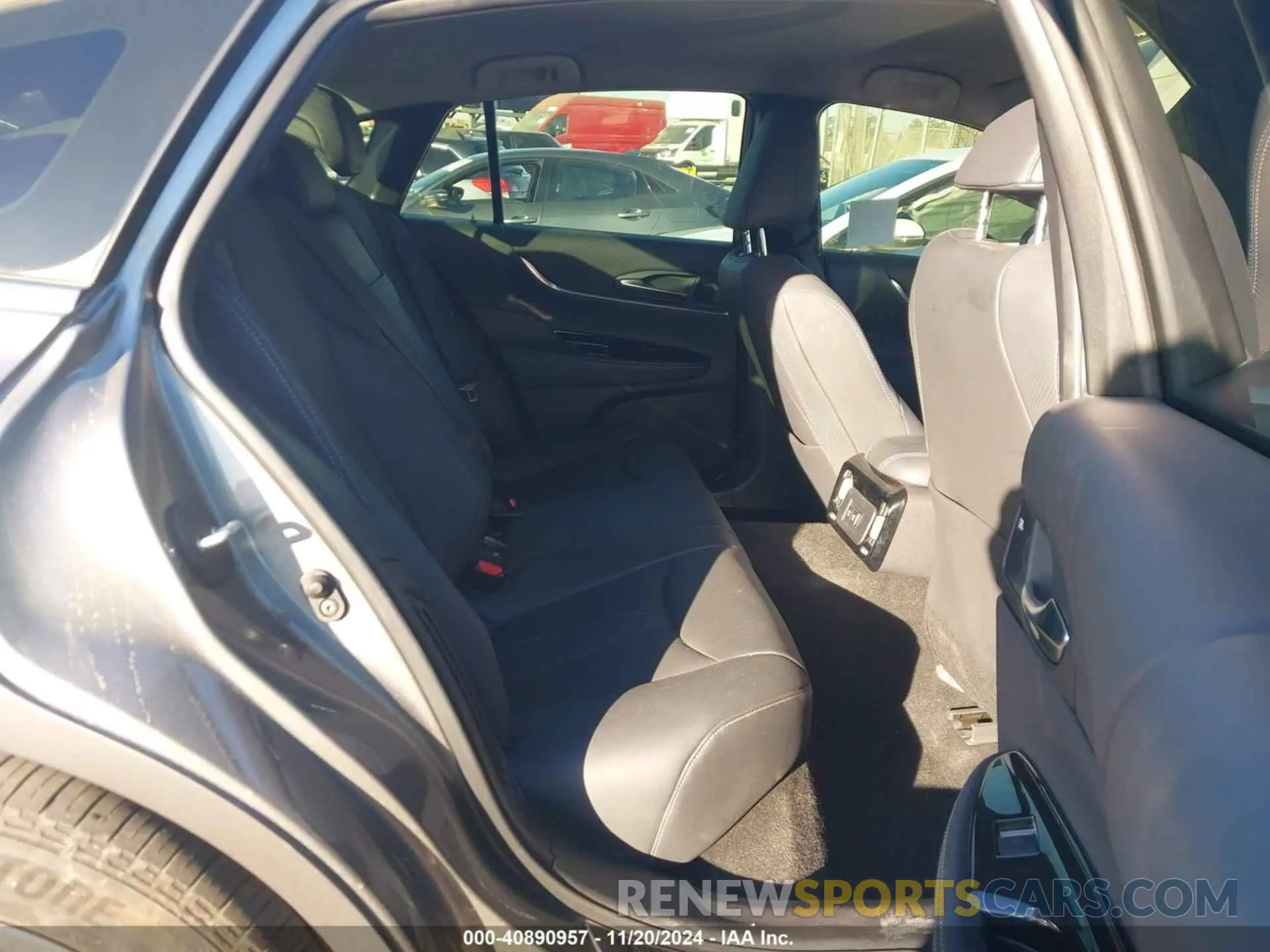 8 Photograph of a damaged car JTDAAAAAXNA005593 TOYOTA MIRAI 2022