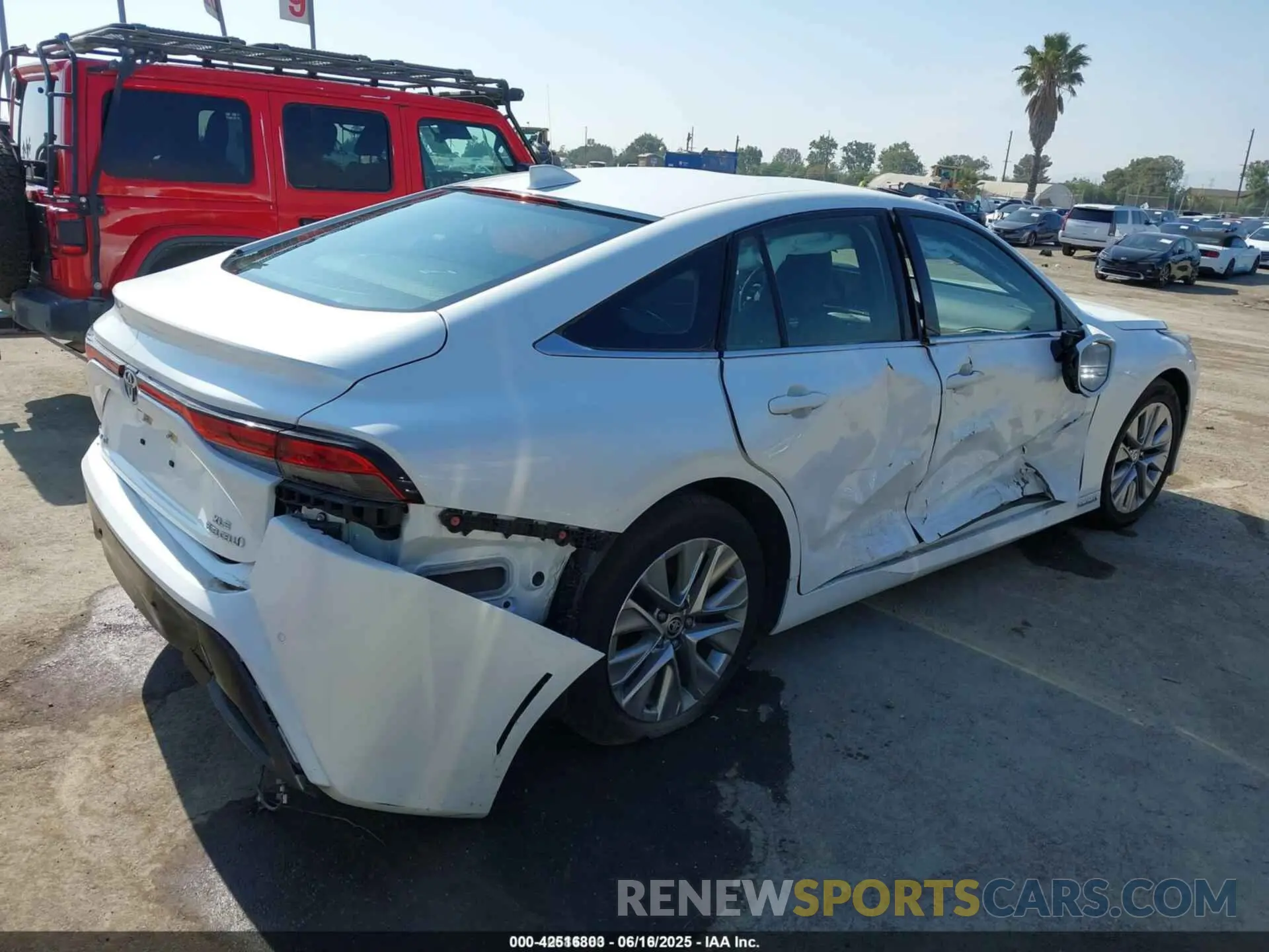 4 Photograph of a damaged car JTDAAAAA0PA009803 TOYOTA MIRAI 2023