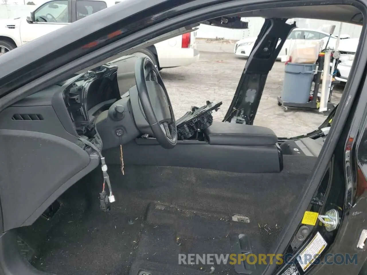 7 Photograph of a damaged car JTDAAAAA1PA008689 TOYOTA MIRAI 2023