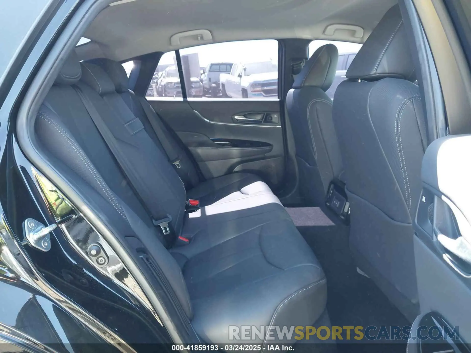 8 Photograph of a damaged car JTDAAAAA2PA009706 TOYOTA MIRAI 2023