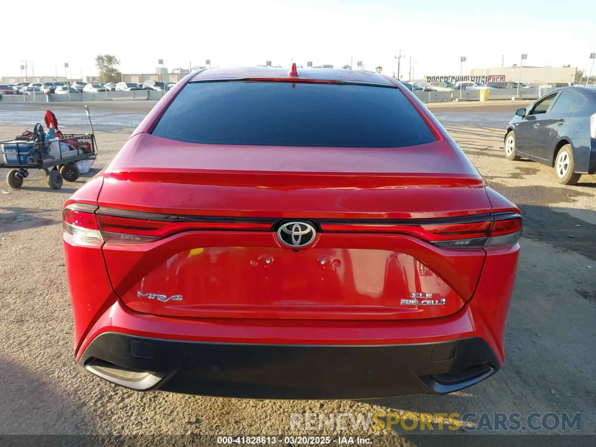 17 Photograph of a damaged car JTDAAAAA3PA007723 TOYOTA MIRAI 2023