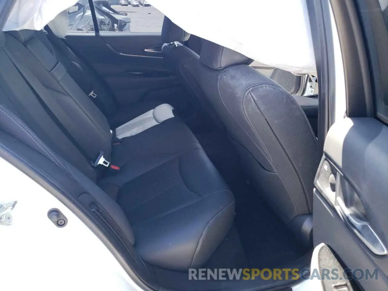 11 Photograph of a damaged car JTDAAAAA3PA009732 TOYOTA MIRAI 2023