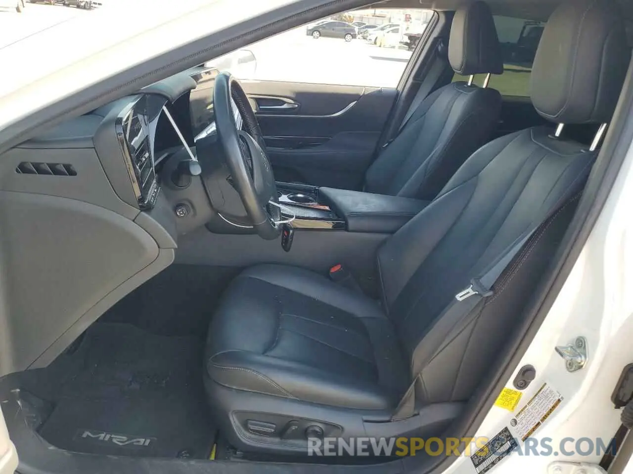 7 Photograph of a damaged car JTDAAAAA4PA008055 TOYOTA MIRAI 2023