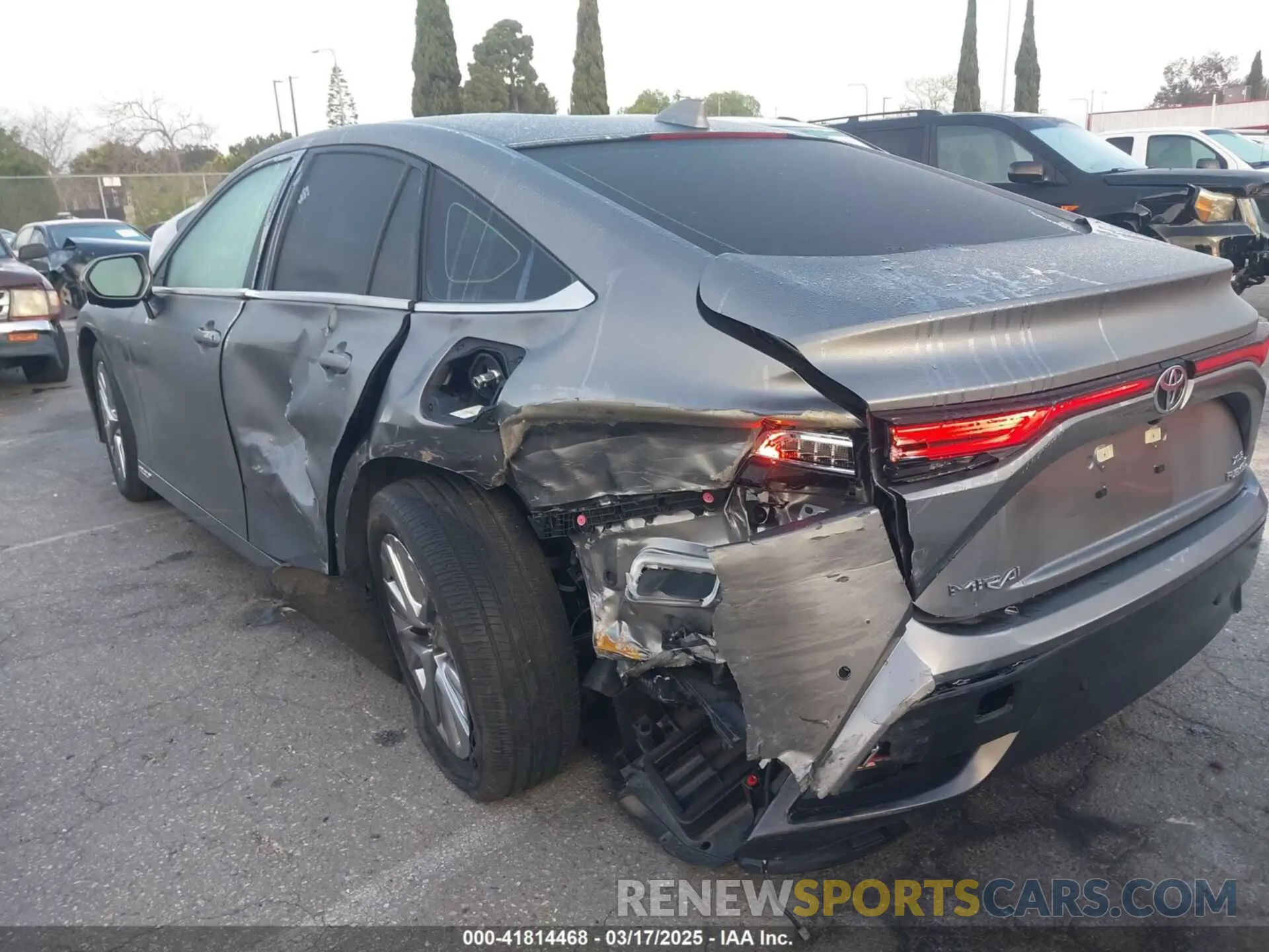 14 Photograph of a damaged car JTDAAAAA5PA007657 TOYOTA MIRAI 2023