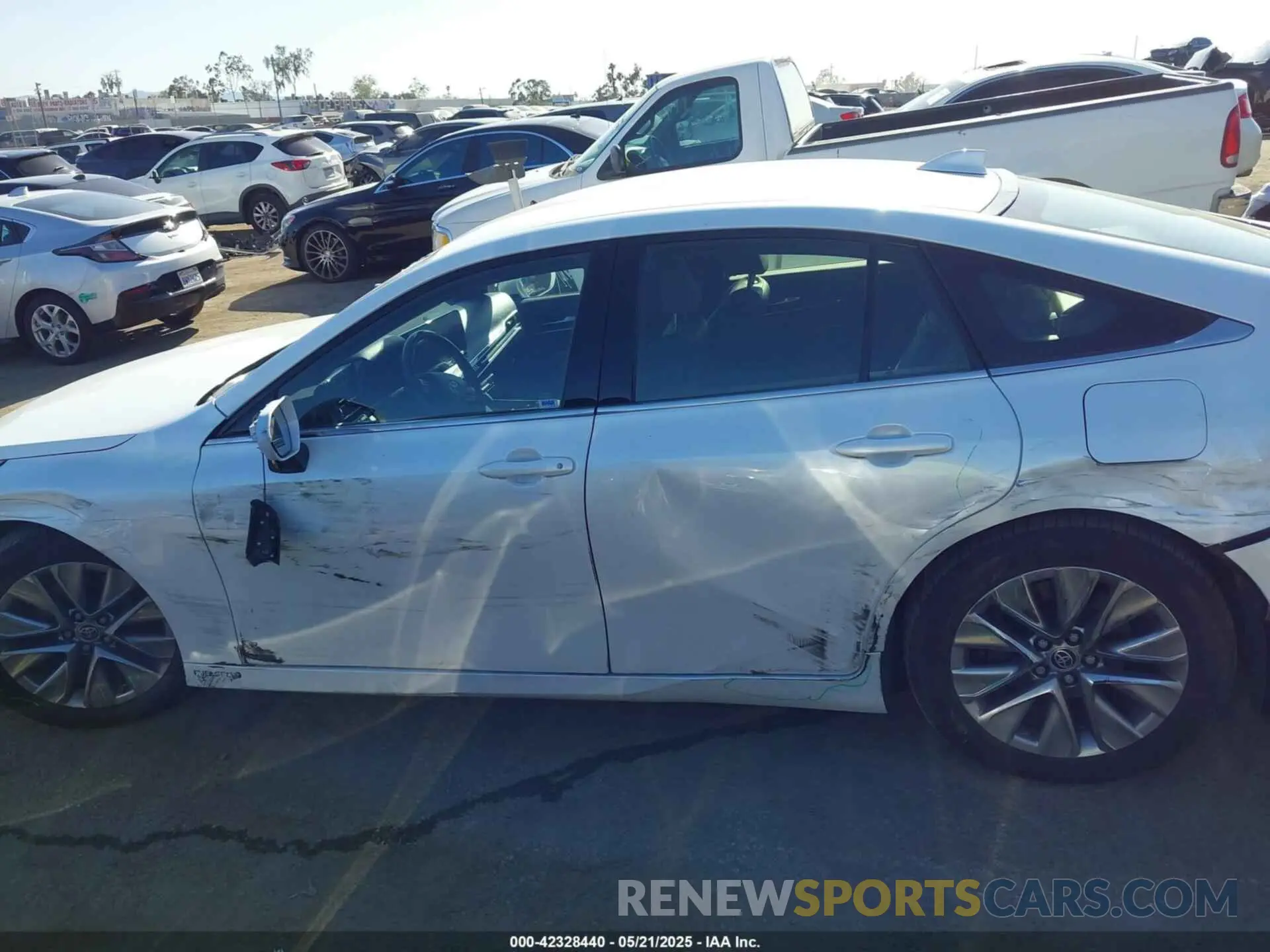 14 Photograph of a damaged car JTDAAAAA6PA010163 TOYOTA MIRAI 2023
