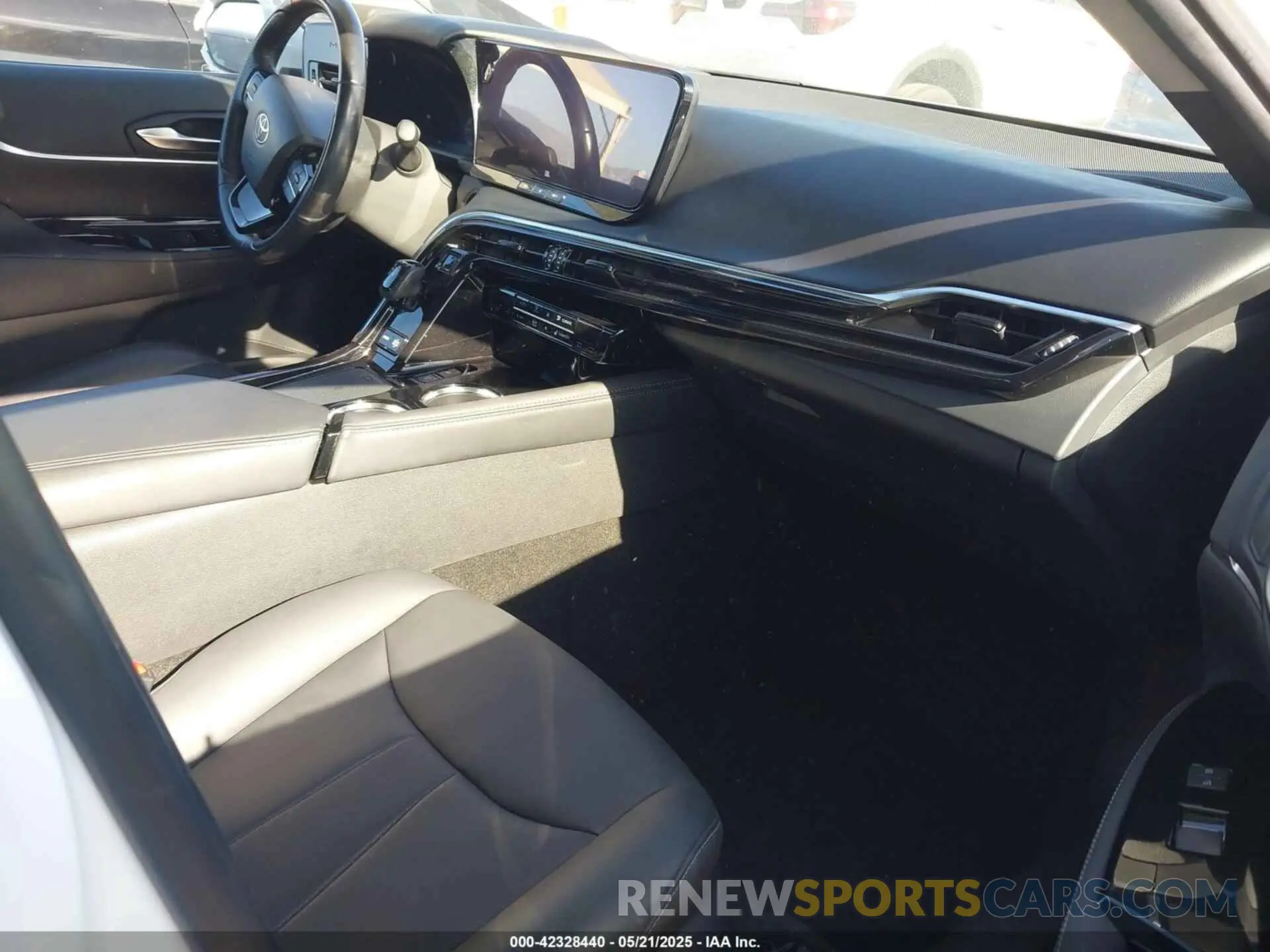 5 Photograph of a damaged car JTDAAAAA6PA010163 TOYOTA MIRAI 2023