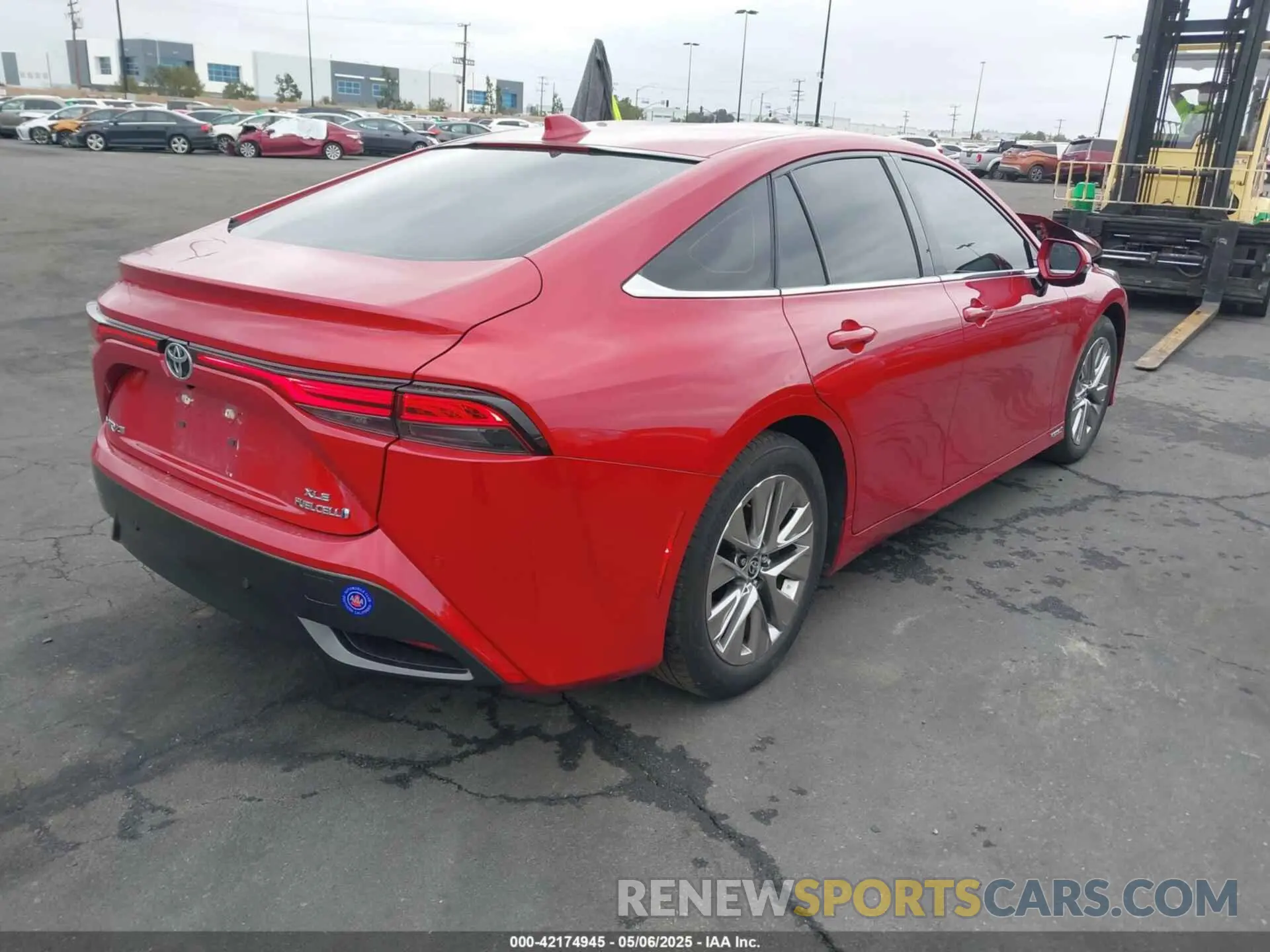 4 Photograph of a damaged car JTDAAAAA7PA007787 TOYOTA MIRAI 2023