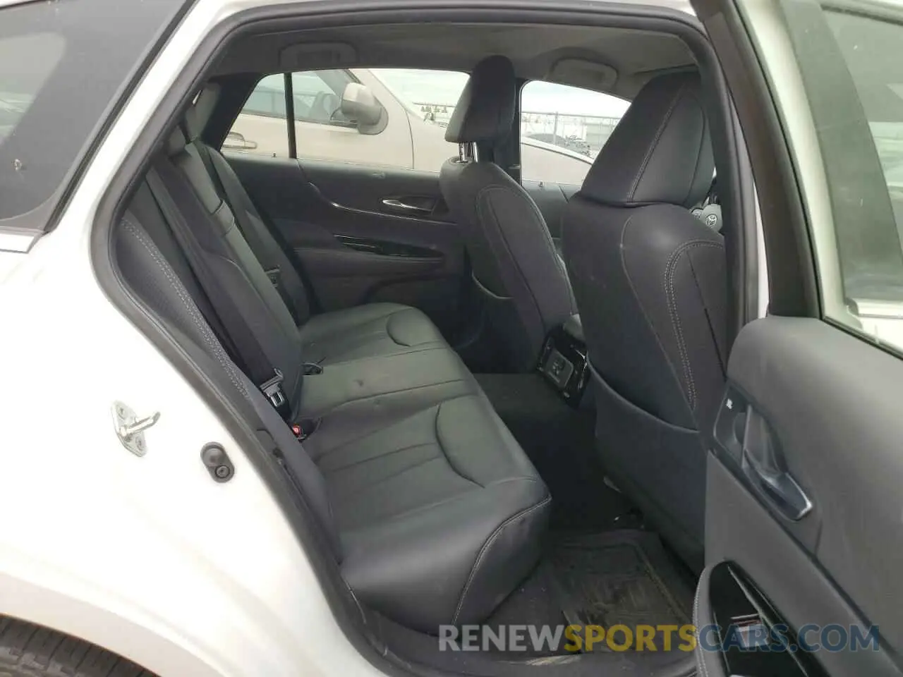 10 Photograph of a damaged car JTDAAAAA8PA010262 TOYOTA MIRAI 2023
