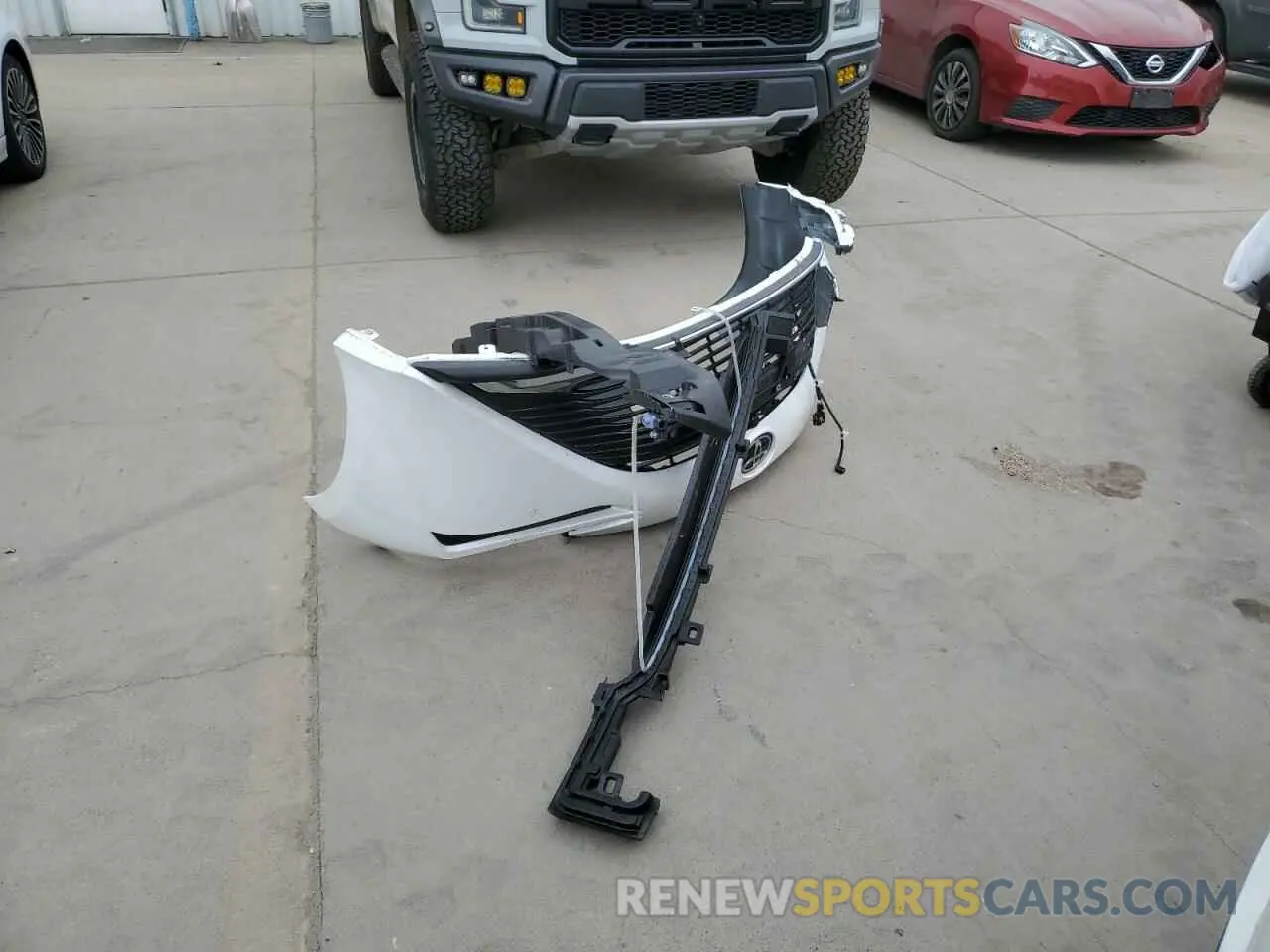 12 Photograph of a damaged car JTDAAAAA8PA010262 TOYOTA MIRAI 2023