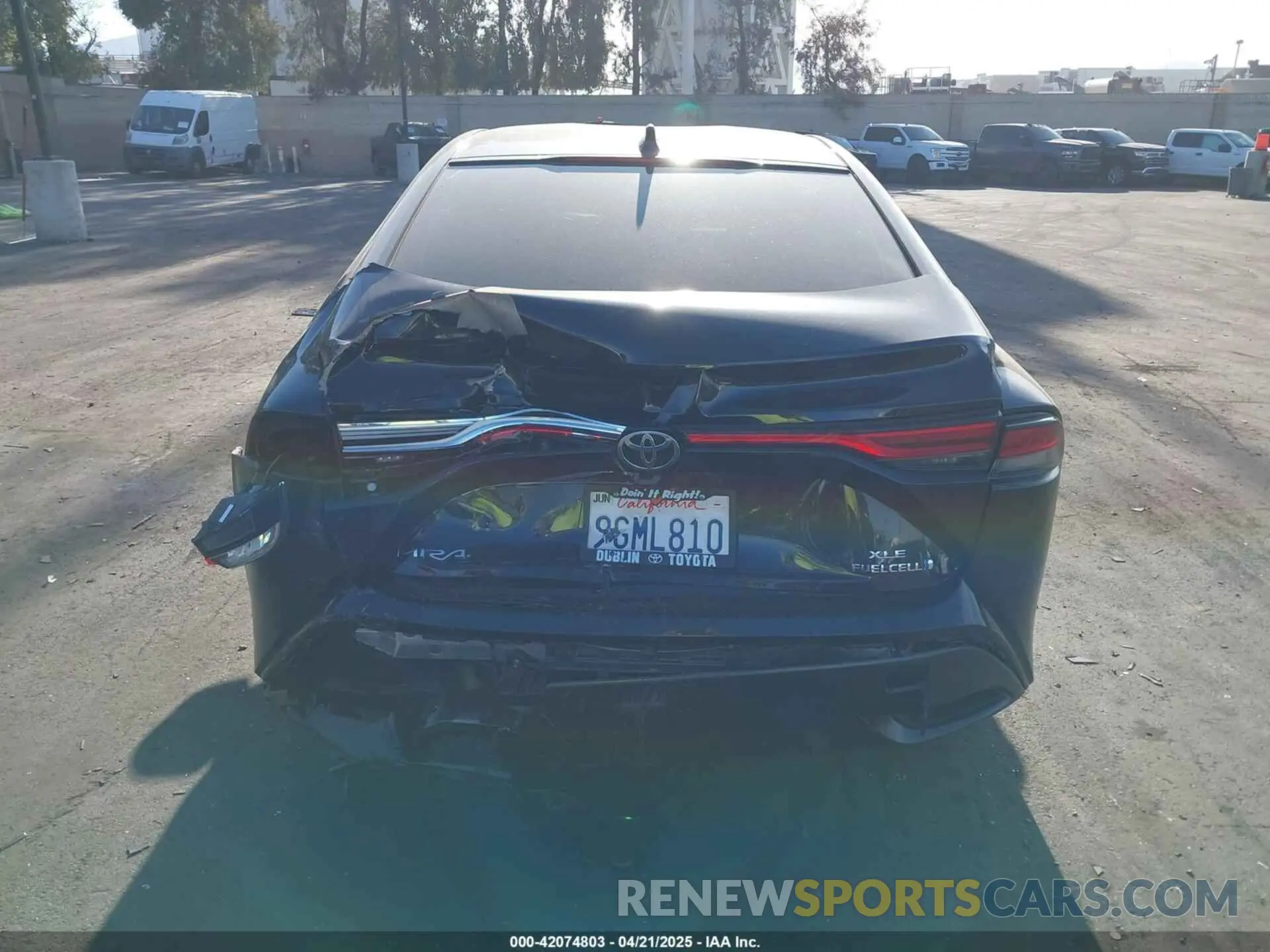 17 Photograph of a damaged car JTDAAAAA9PA007967 TOYOTA MIRAI 2023