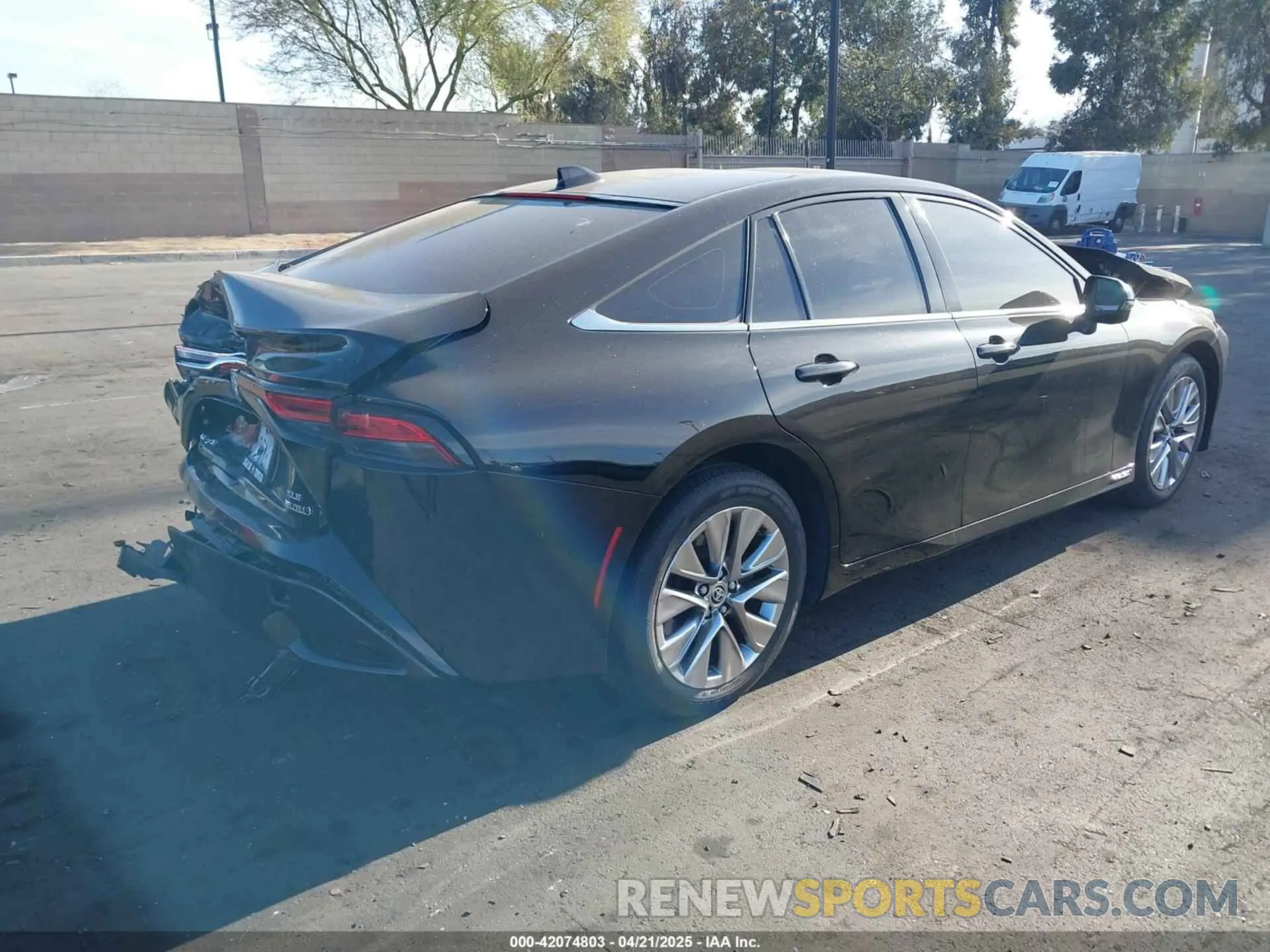 4 Photograph of a damaged car JTDAAAAA9PA007967 TOYOTA MIRAI 2023
