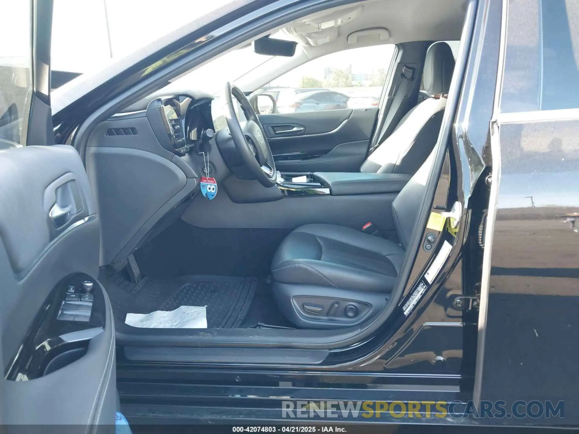 5 Photograph of a damaged car JTDAAAAA9PA007967 TOYOTA MIRAI 2023