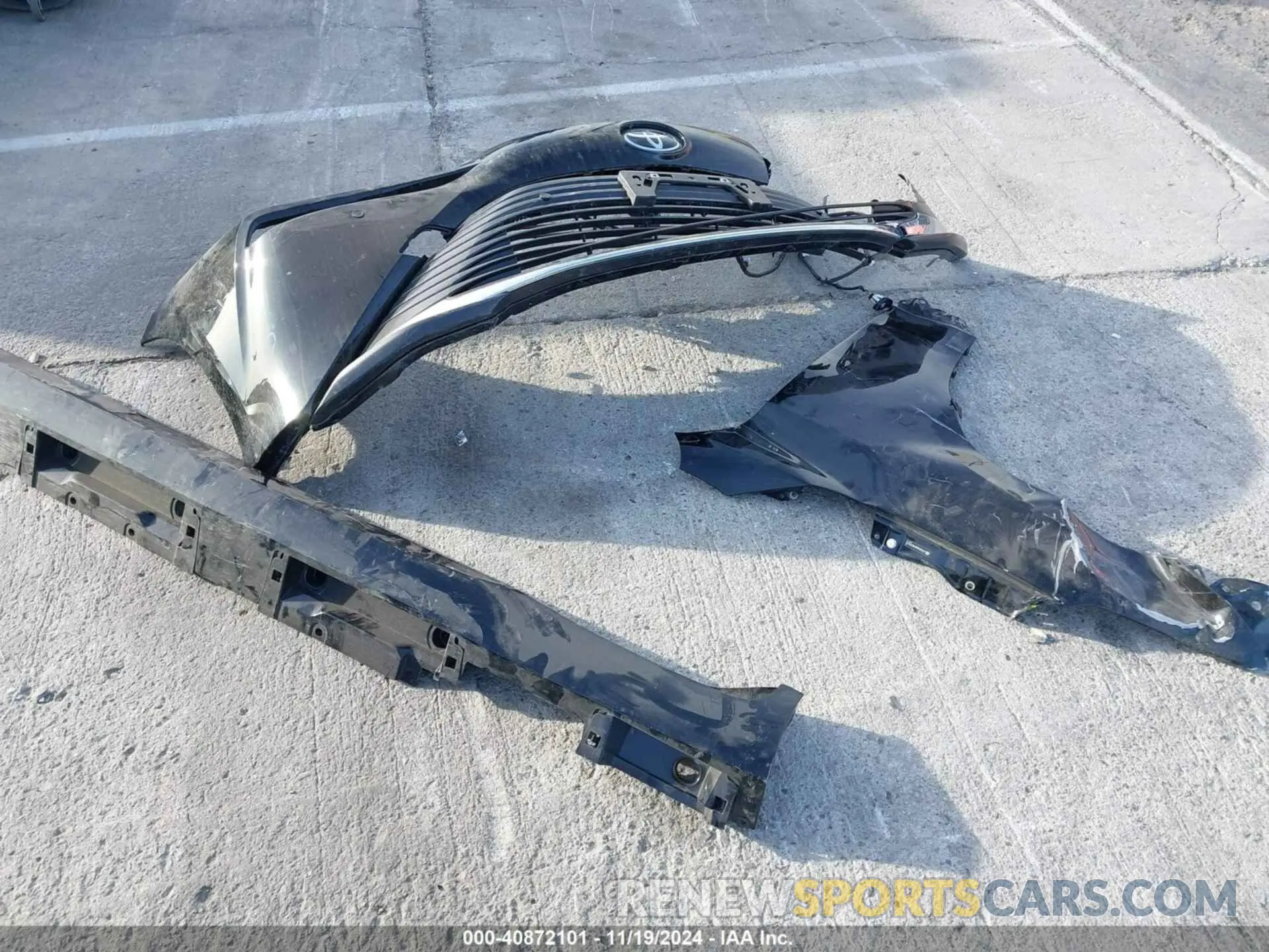 12 Photograph of a damaged car JTDAAAAA5RA011596 TOYOTA MIRAI 2024