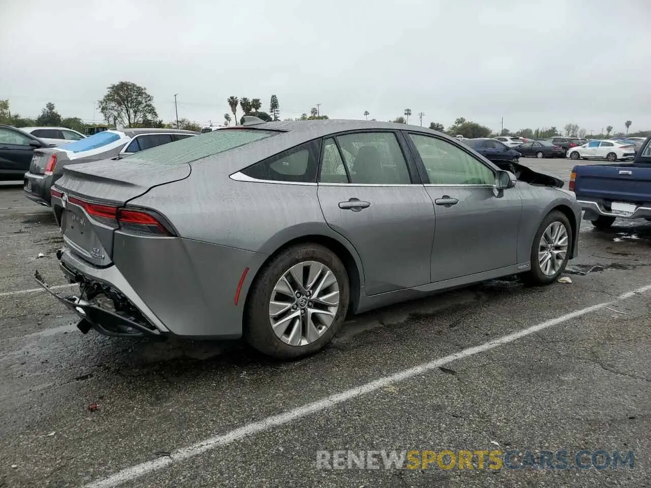 3 Photograph of a damaged car JTDAAAAA1NA005496 TOYOTA MIRAI LE 2022