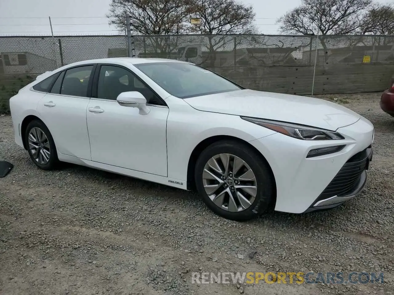 4 Photograph of a damaged car JTDAAAAA8NA006449 TOYOTA MIRAI LE 2022