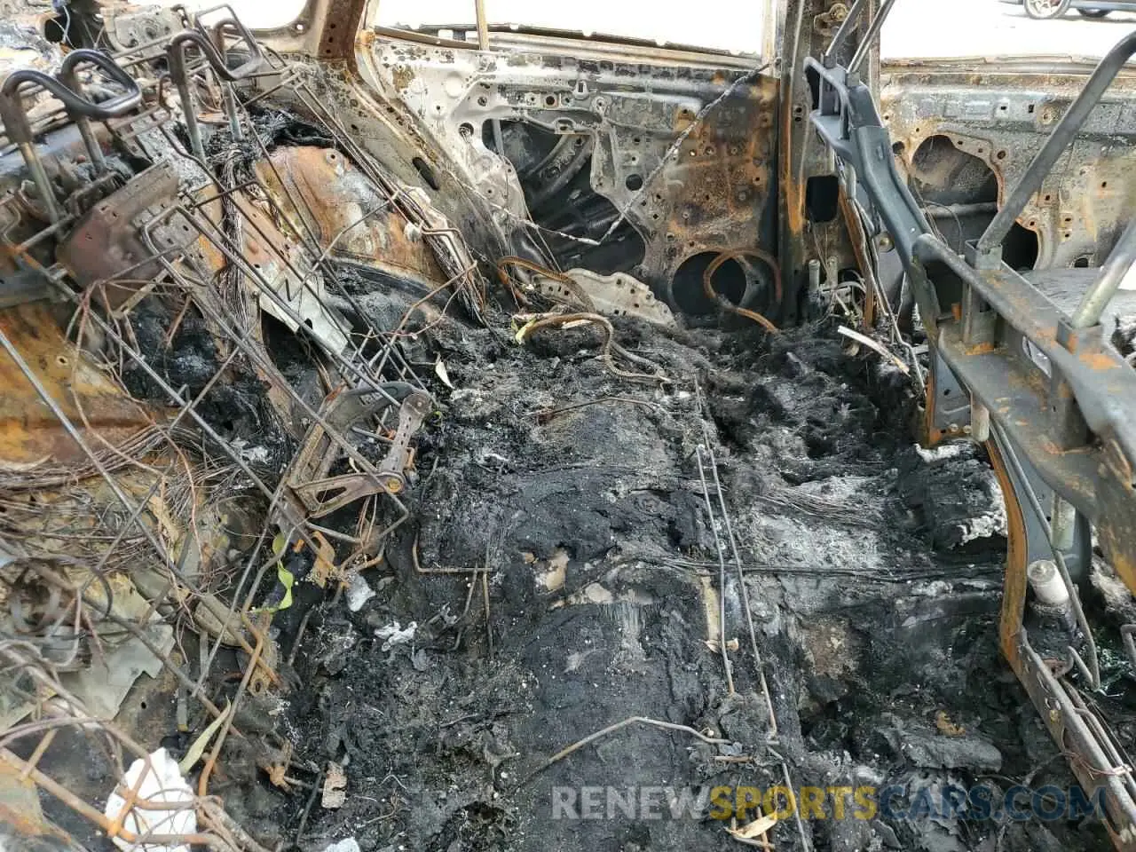 10 Photograph of a damaged car JTDAAAAA9NA007450 TOYOTA MIRAI LE 2022