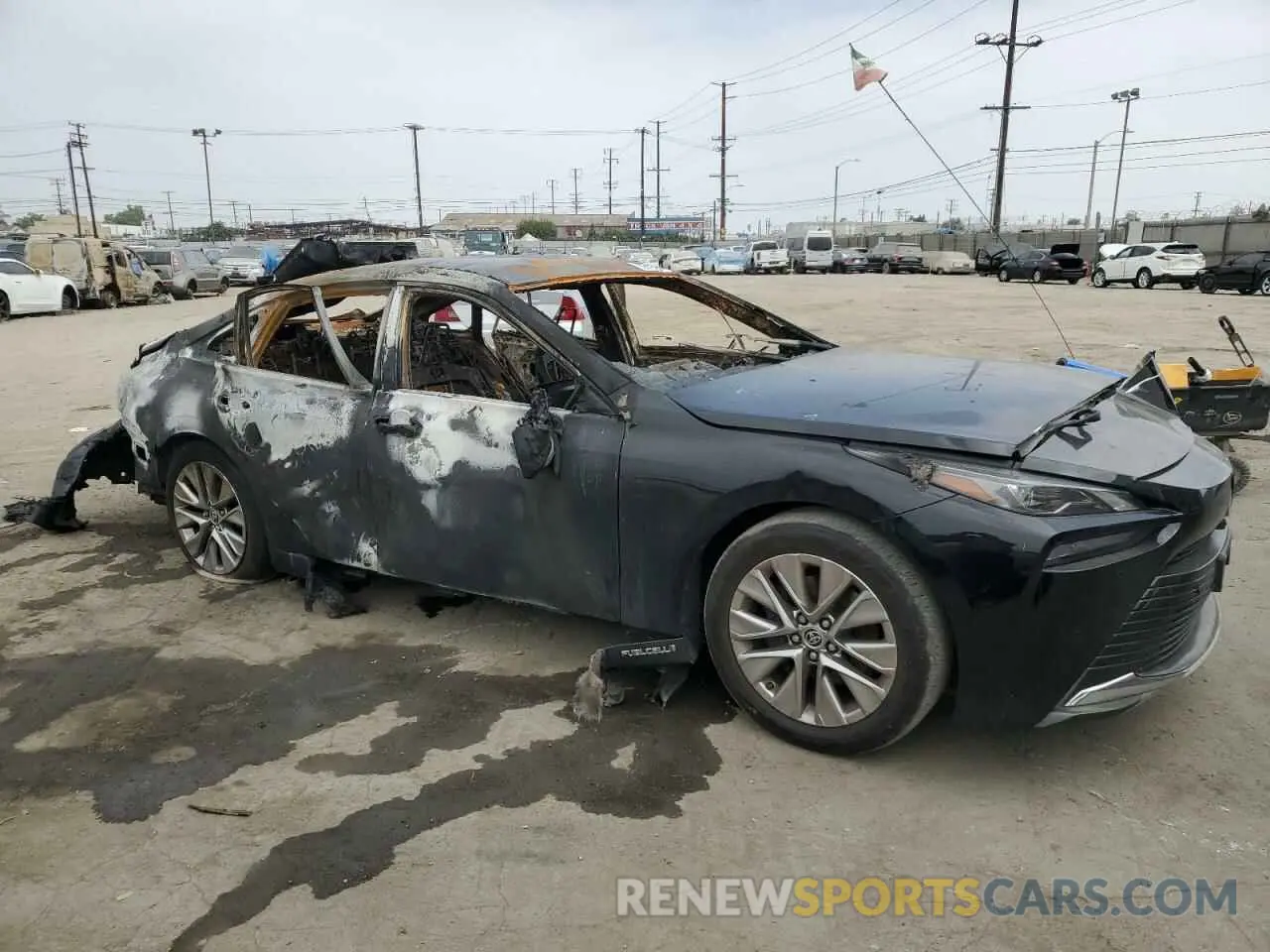 4 Photograph of a damaged car JTDAAAAA9NA007450 TOYOTA MIRAI LE 2022