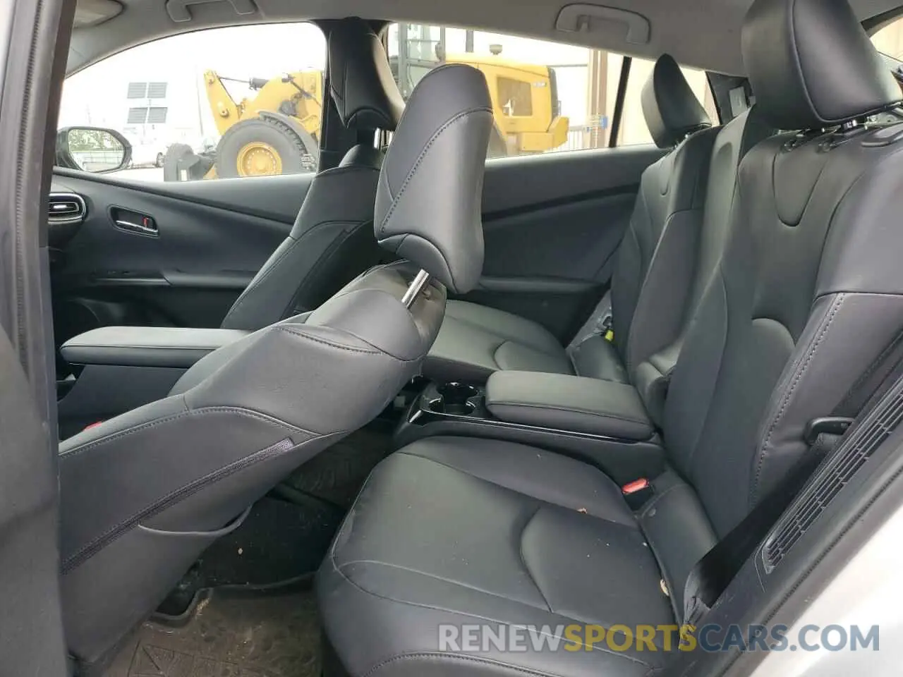 10 Photograph of a damaged car JTDKARFP1K3112080 TOYOTA PRIUS 2019
