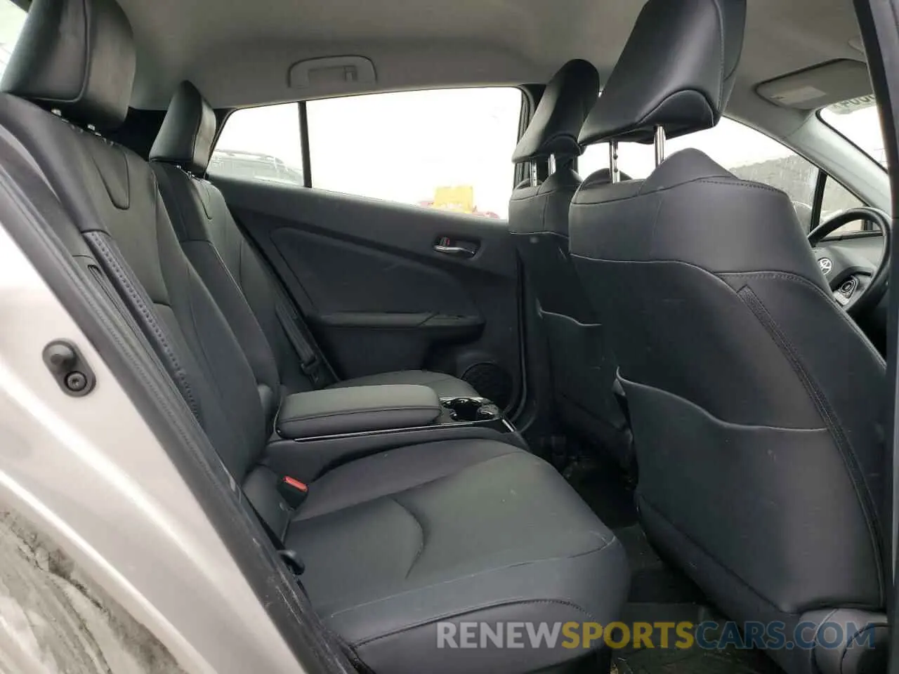 10 Photograph of a damaged car JTDKARFP2K3109706 TOYOTA PRIUS 2019