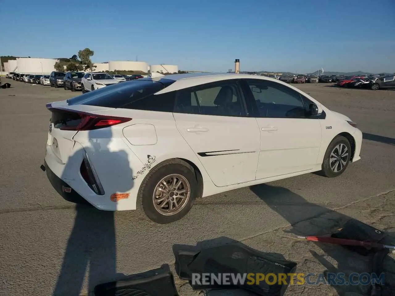 3 Photograph of a damaged car JTDKARFP3K3115725 TOYOTA PRIUS 2019