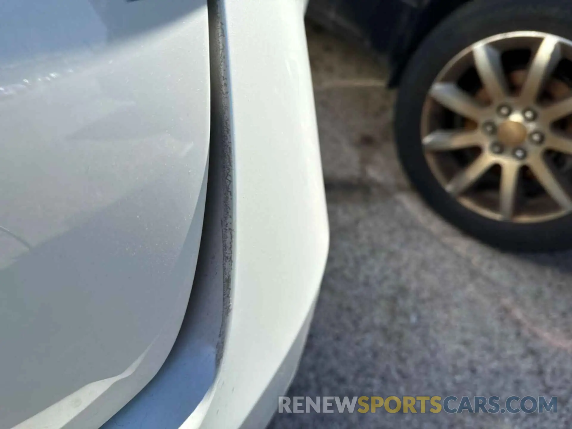 5 Photograph of a damaged car JTDKARFU0K3071186 TOYOTA PRIUS 2019