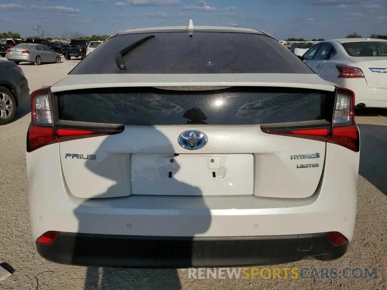 6 Photograph of a damaged car JTDKARFU0K3075819 TOYOTA PRIUS 2019
