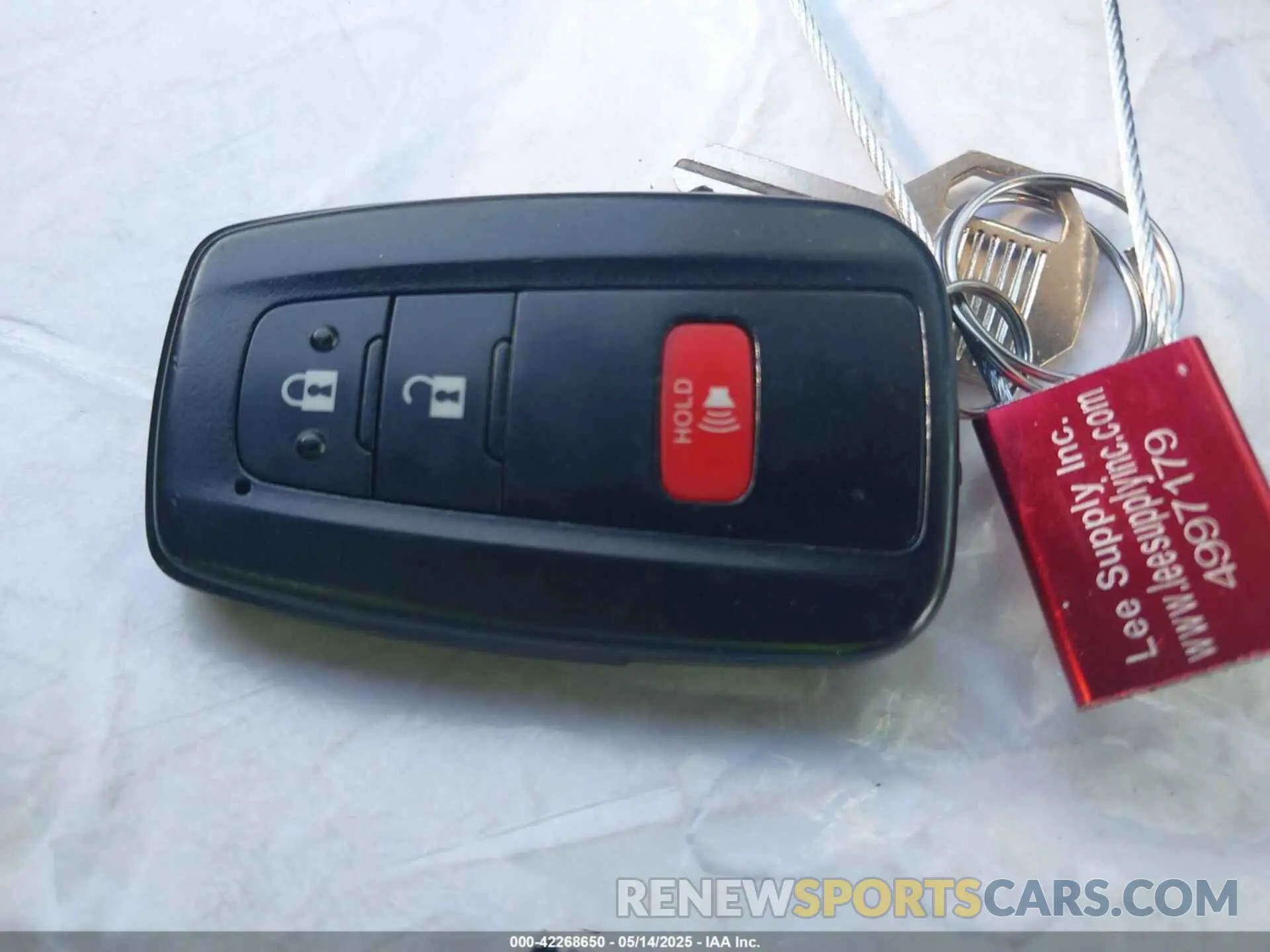 11 Photograph of a damaged car JTDKARFU0K3098310 TOYOTA PRIUS 2019