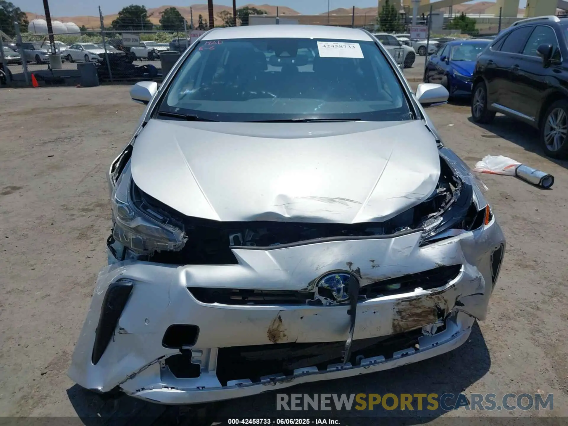 12 Photograph of a damaged car JTDKARFU0K3102629 TOYOTA PRIUS 2019